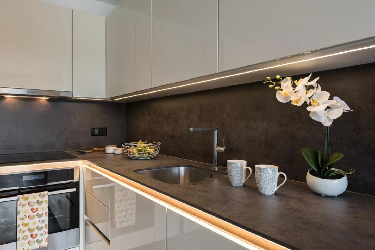 Moderne Erdgeschoss-Wohnung - Foto 2 von 9