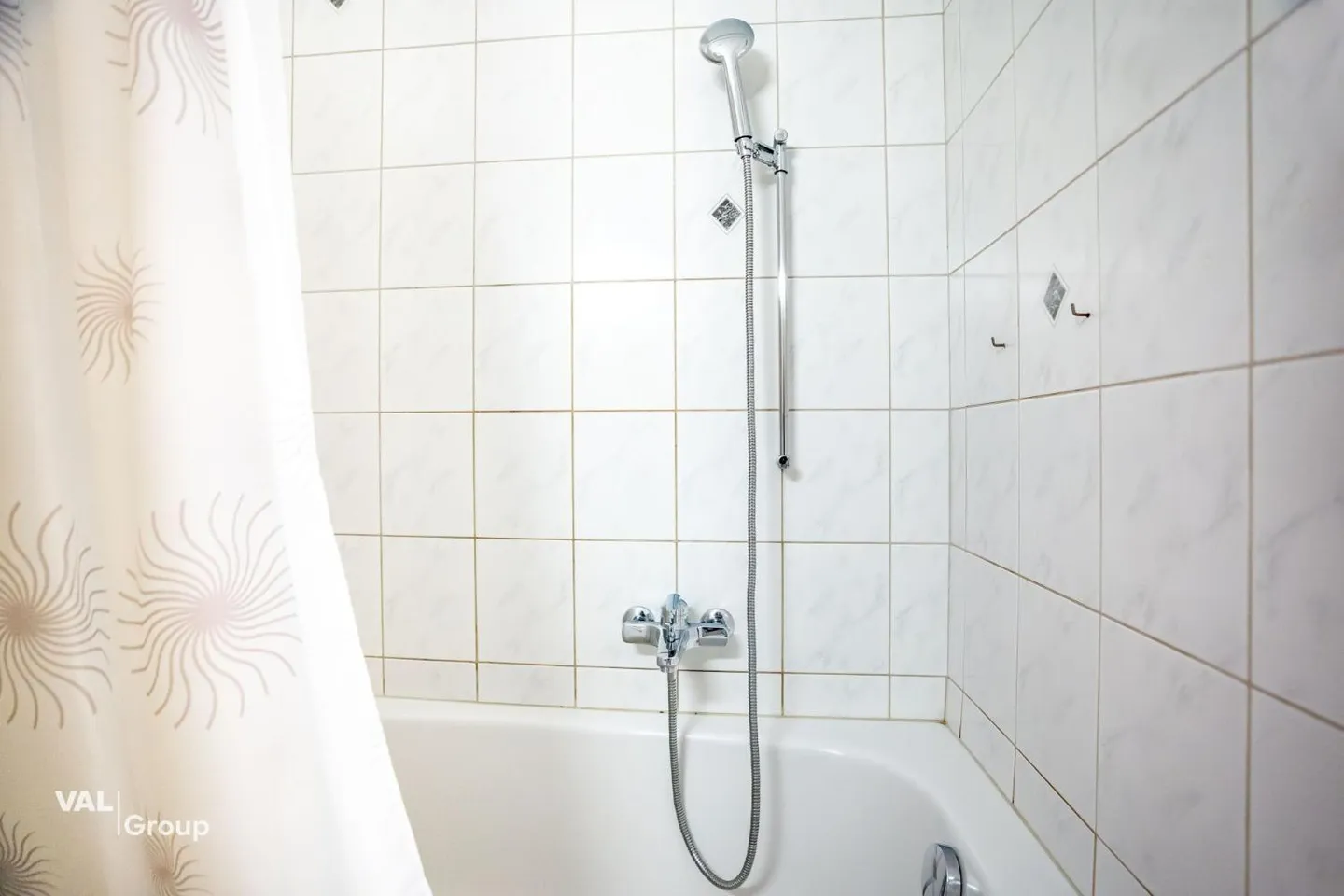 Appartement meublé de 2,5 pièces à louer dans un emplacement central à Visp - Photo 7 sur 9