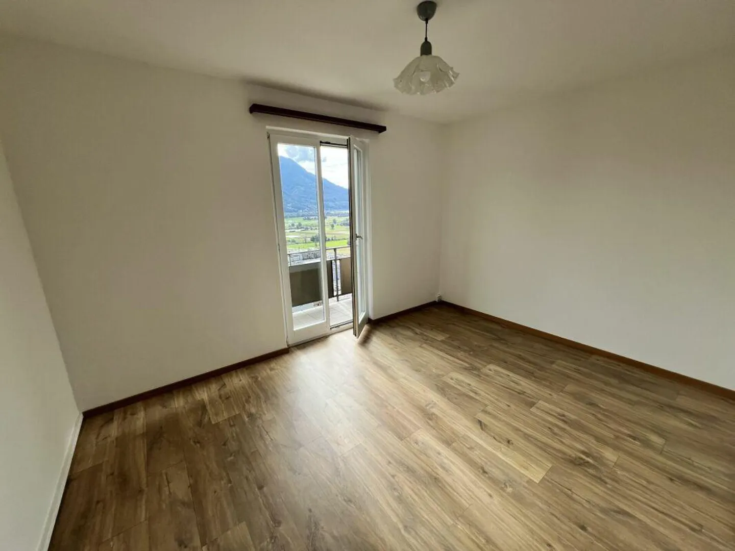 3,5-Zimmer-Wohnung mit Seeblick - Foto 3 von 14