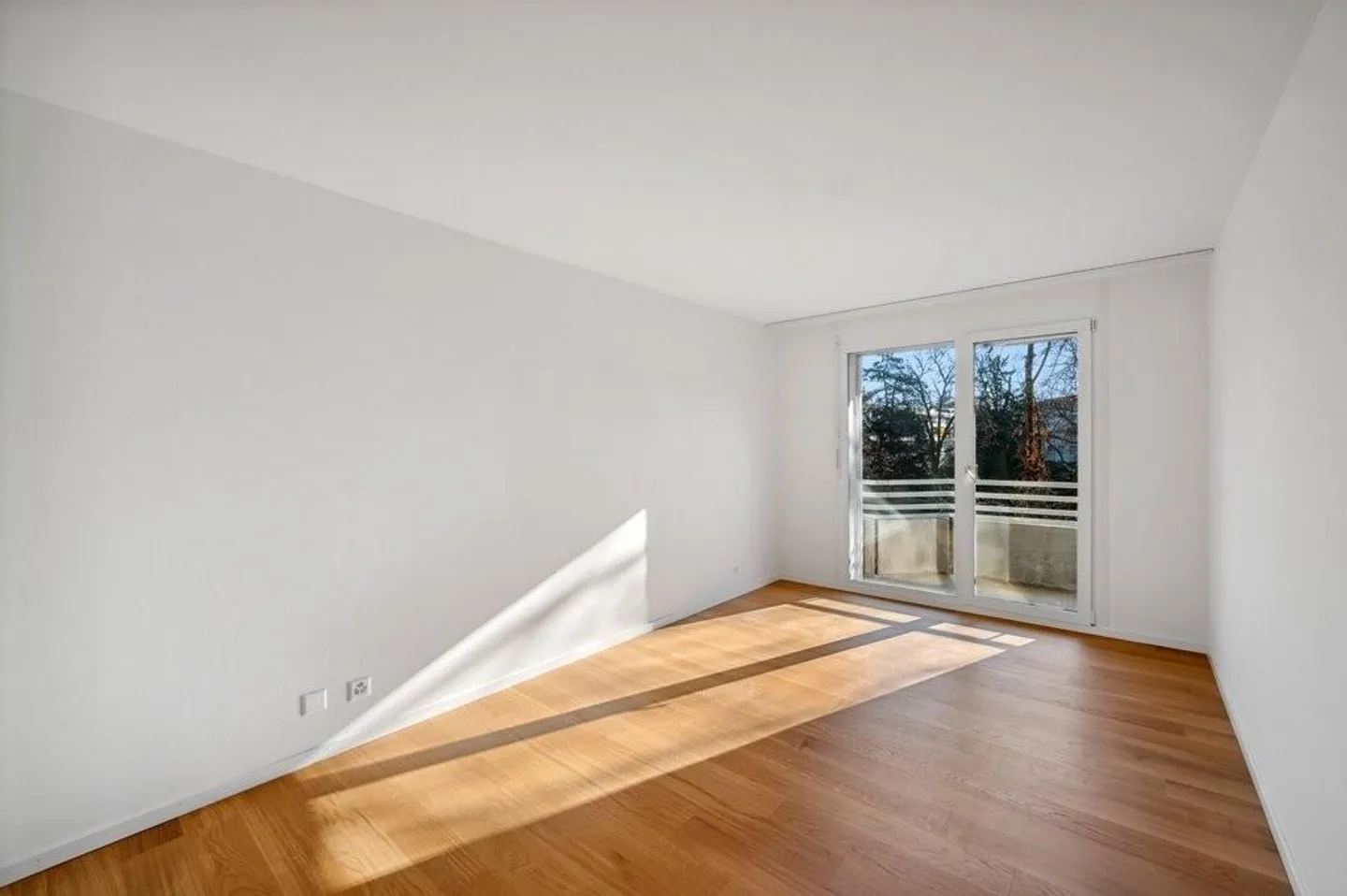 Proche de la gare et d'Aeschenplatz - Photo 6 sur 9