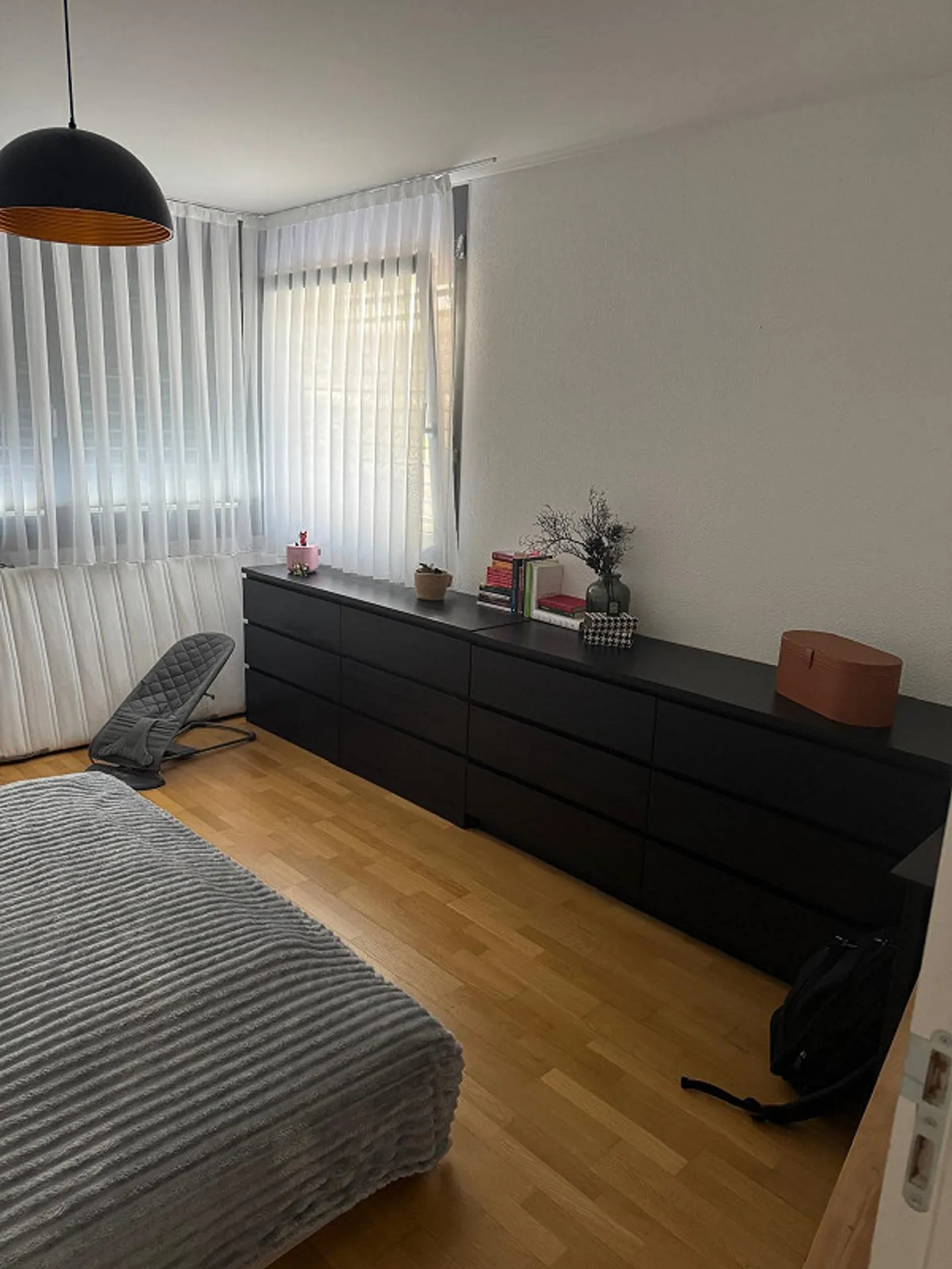 Ottimo appartamento di 3,5 locali a Ittigen - Foto 7 di 9