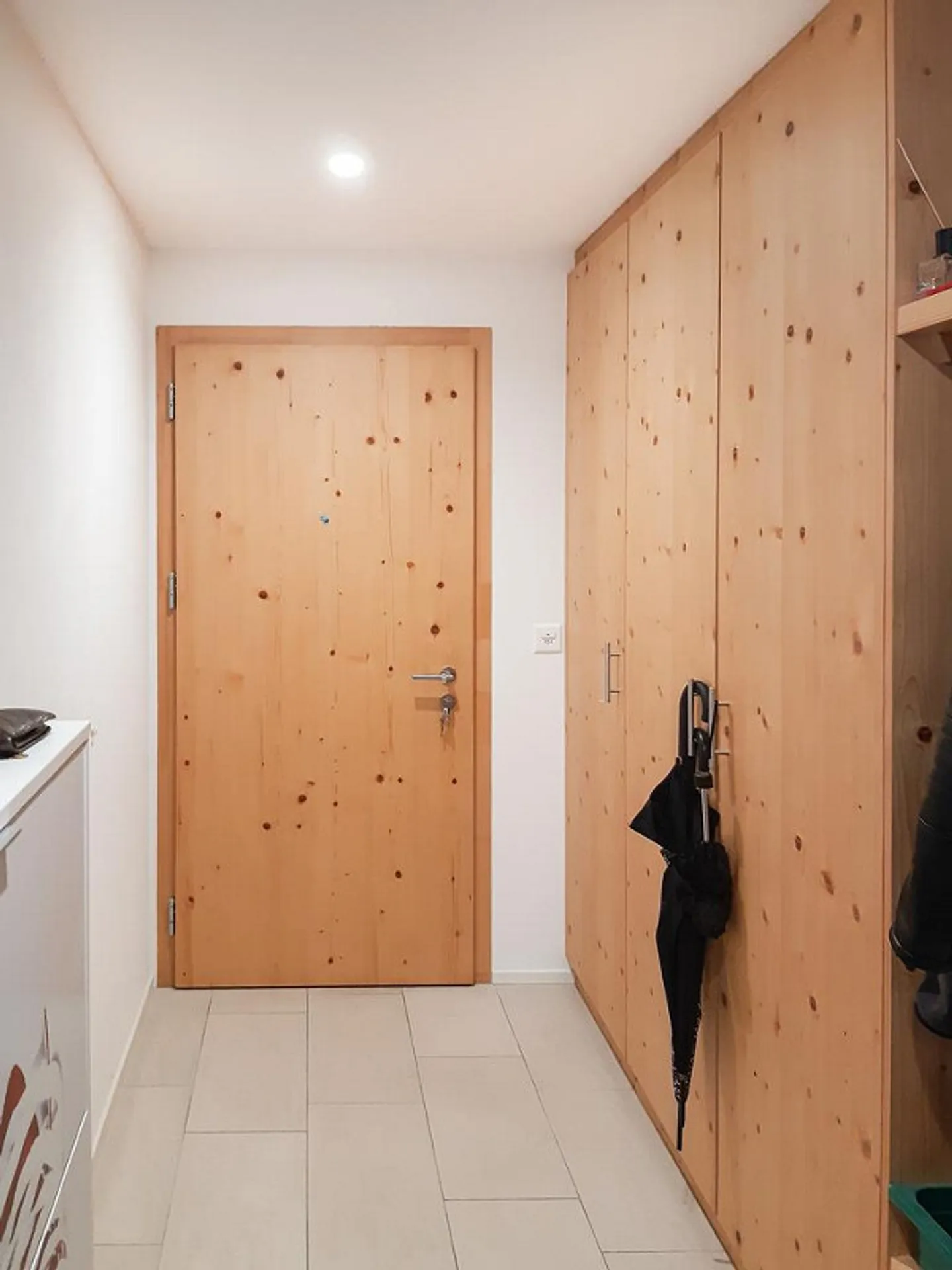 Charming and modern apartment for rent! - Photo 5 of 7