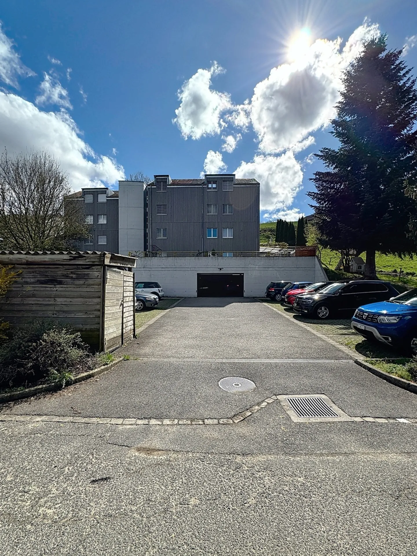 INVESTITORE SPECIALE! Appartamento di 4,5 locali con balcone - Foto 12 di 13