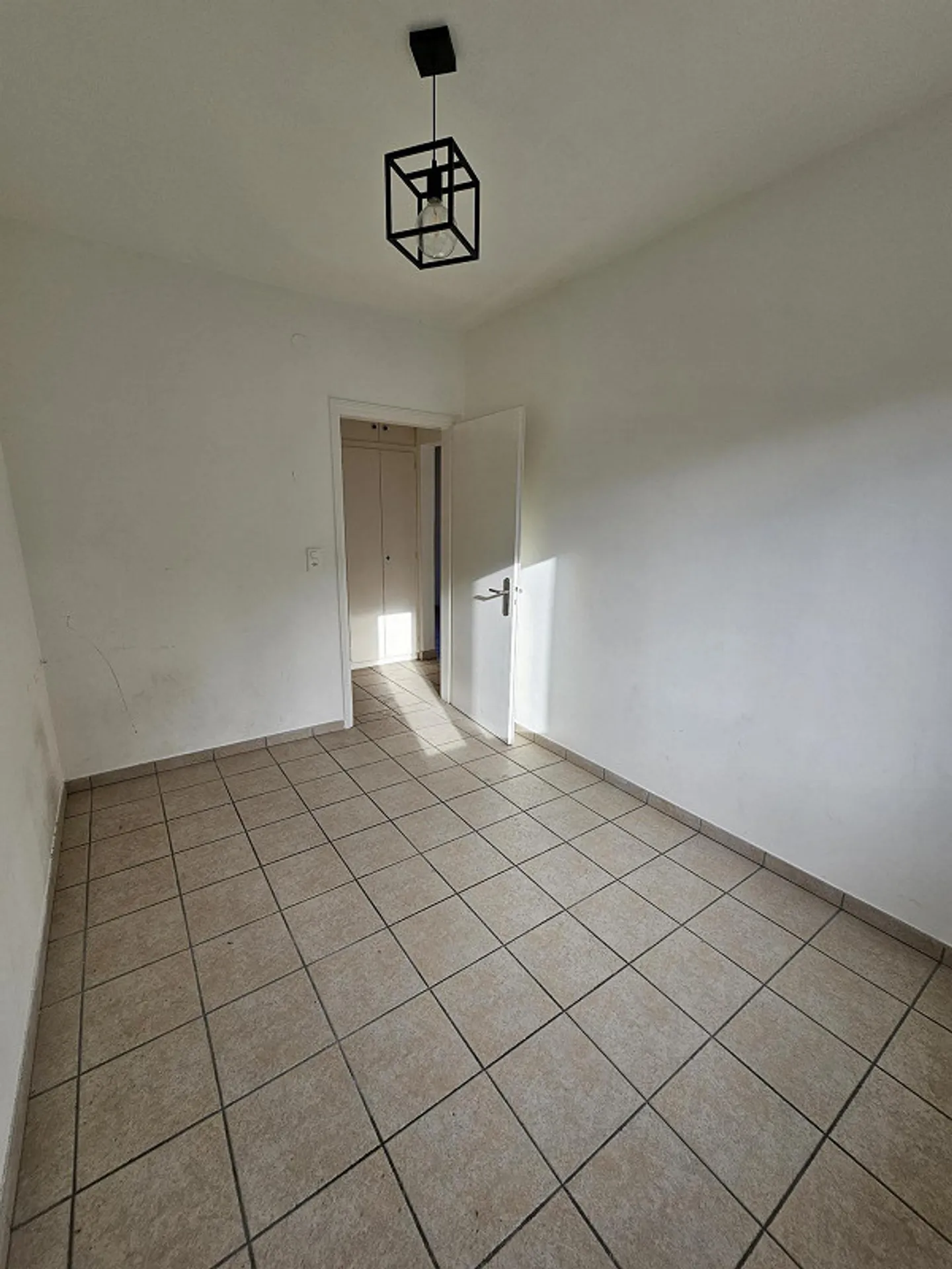 Appartamento di 3,5 locali (2.piano) - Solduno - Foto 1 di 7