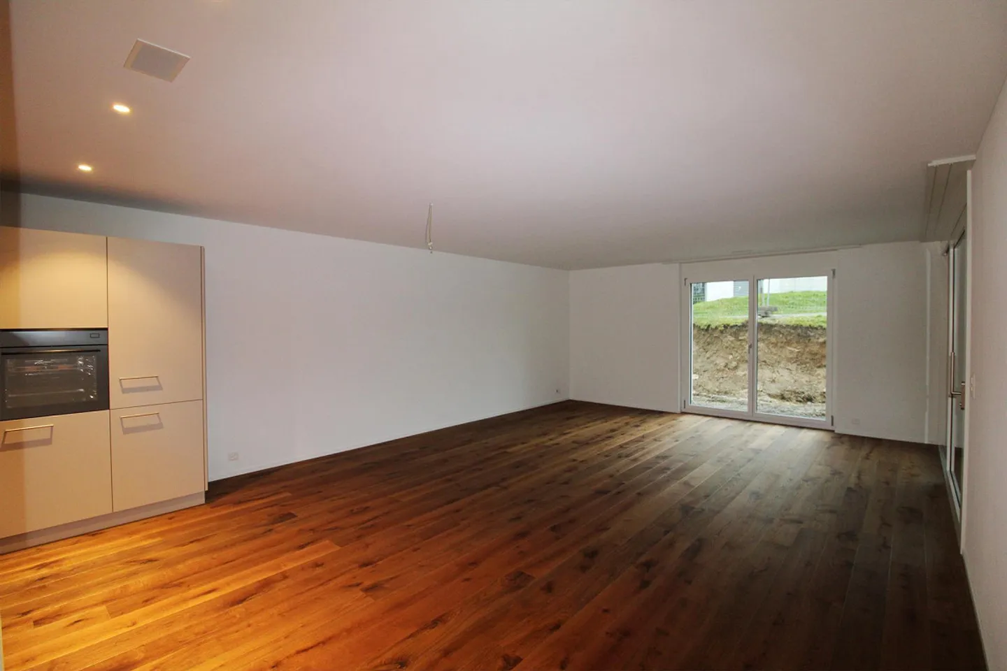 New building in the green – stylish 2.5 room apartment in Samstagern - Photo 3 of 8