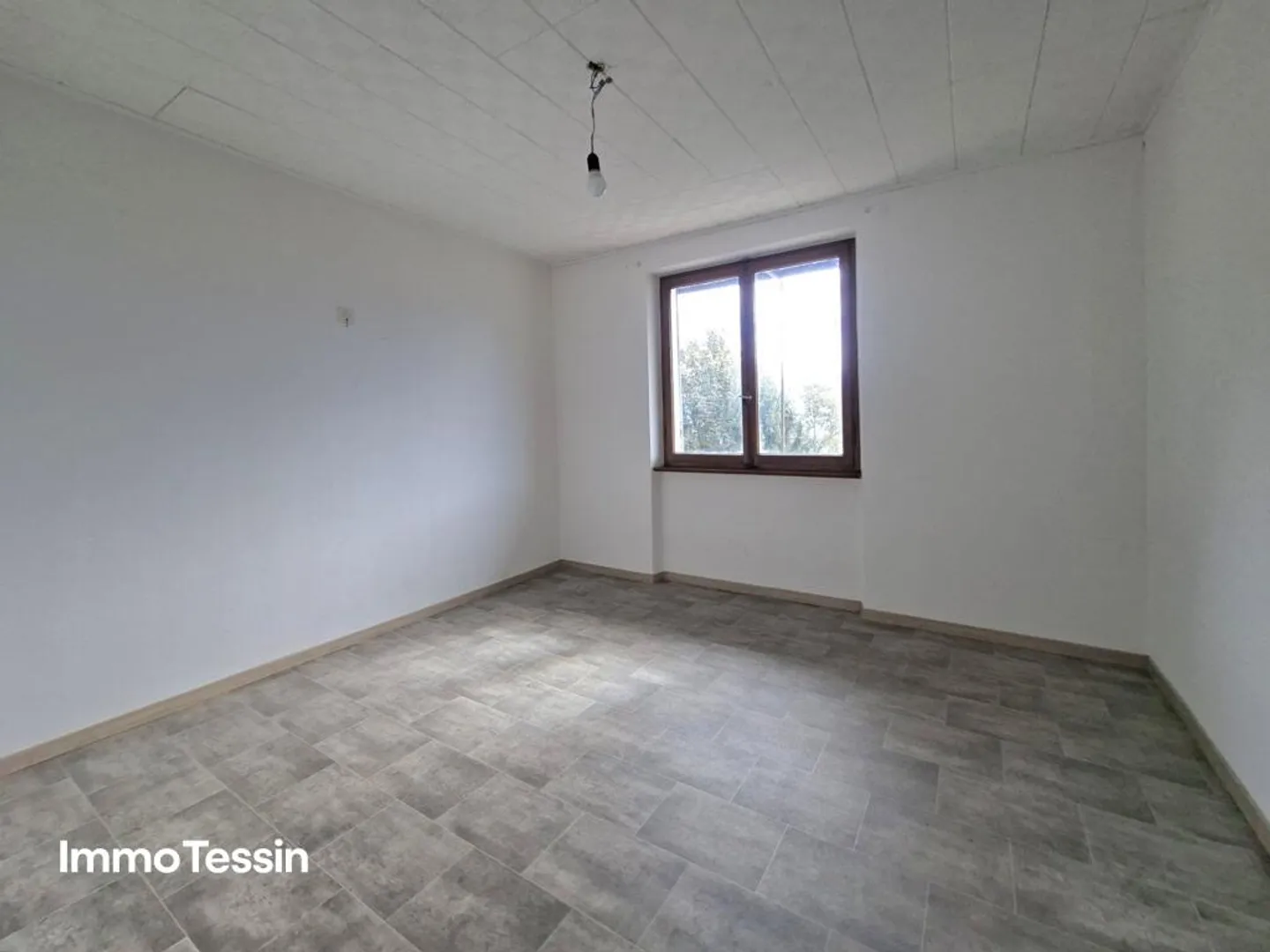 Charmantes Tessiner Haus mit grossem Grundstück und wunderschöner S... - Foto 9 von 13