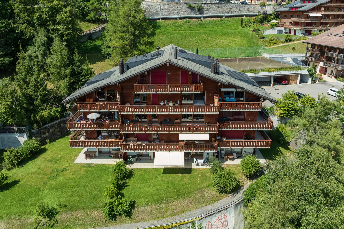 «Großartige 2,5-Zimmer-Wohnung auf Gartenebene mit Terrasse und herrlicher Aussicht» - Foto 4 von 13