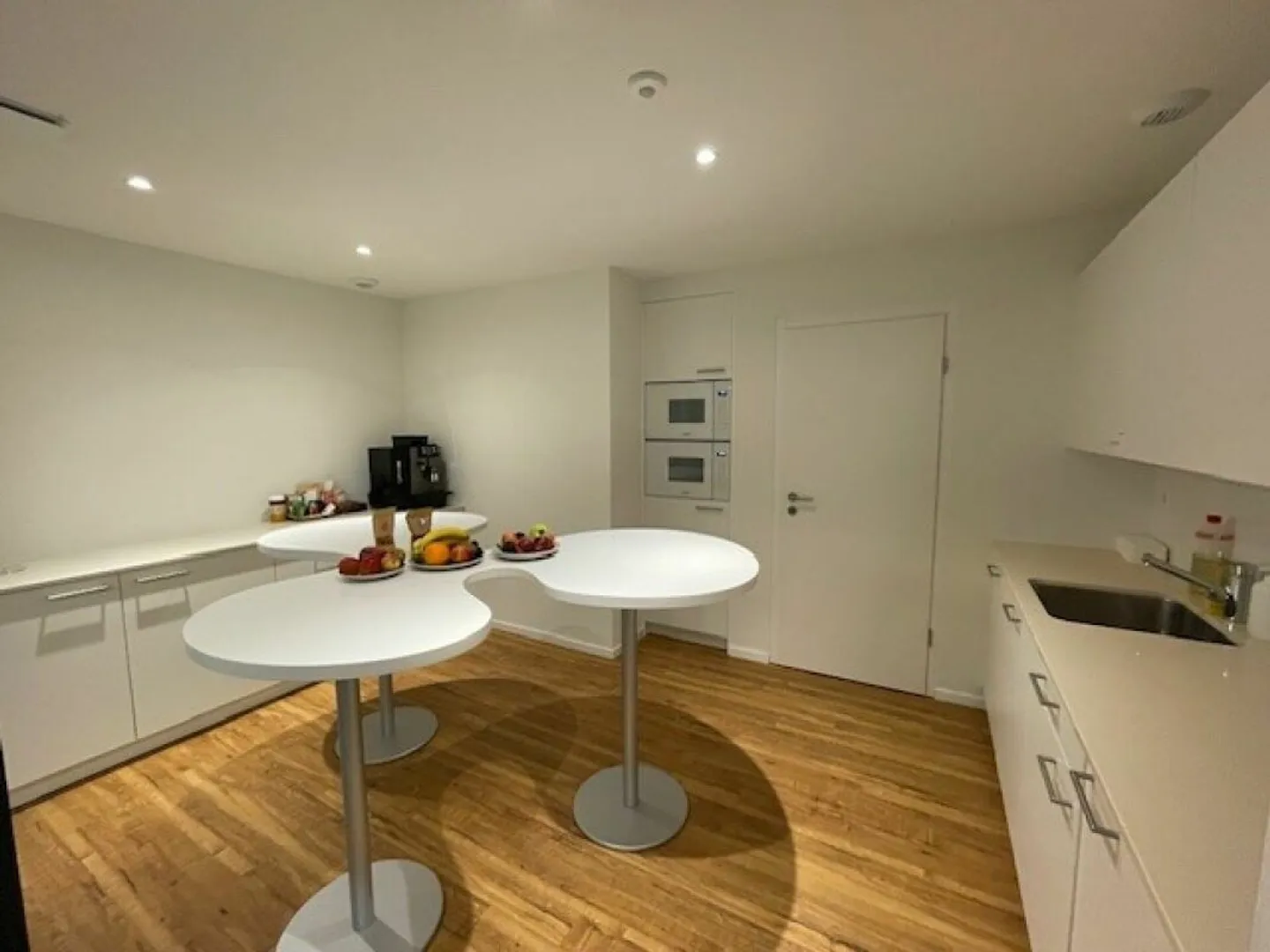 Office space of 430m² divisible in the heart of Lausanne. - Photo 9 of 13