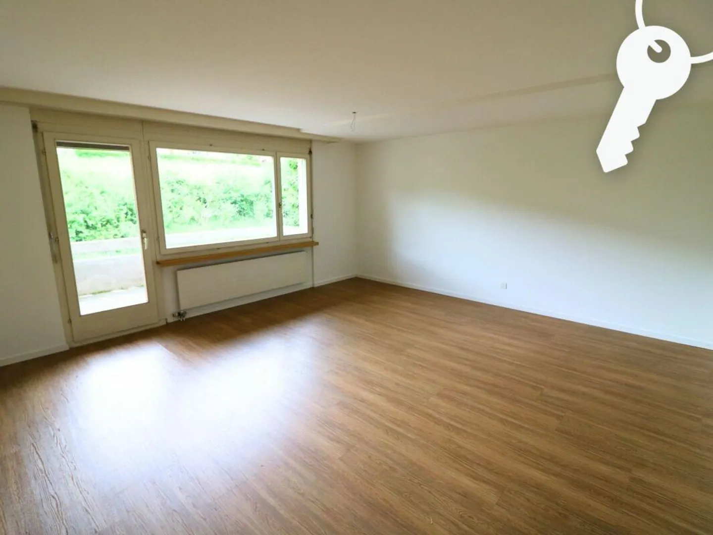 3.5-Room Ground Floor Apartment in Holderbank - Photo 3 of 8