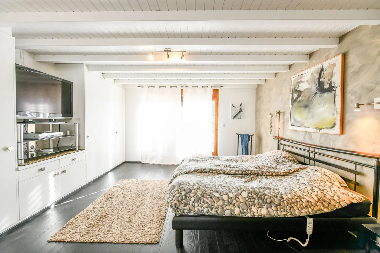 Vétroz, individual villa with swimming pool - Photo 8 of 13