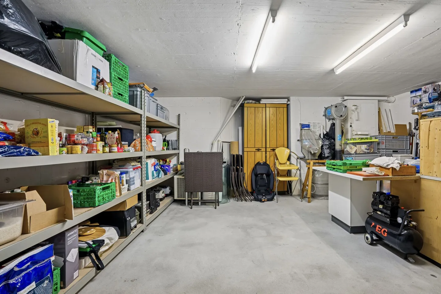 Geräumiges Einfamilienhaus in Rüschlikon - Foto 42 von 50