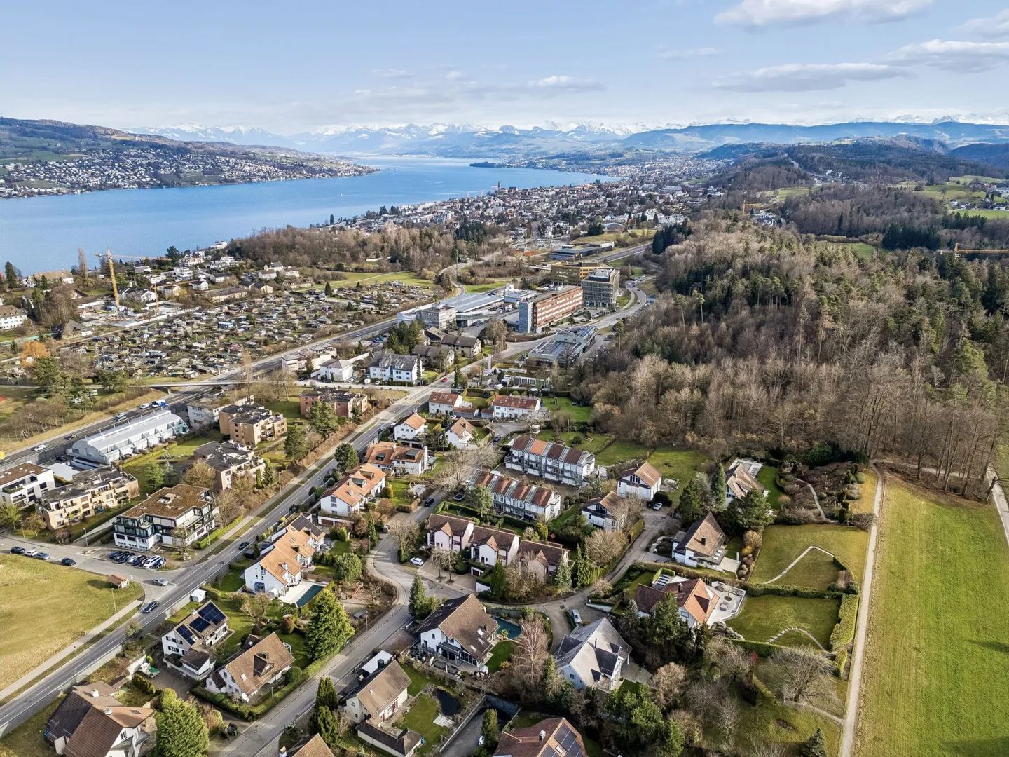 Geräumiges Einfamilienhaus in Rüschlikon - Foto 47 von 50
