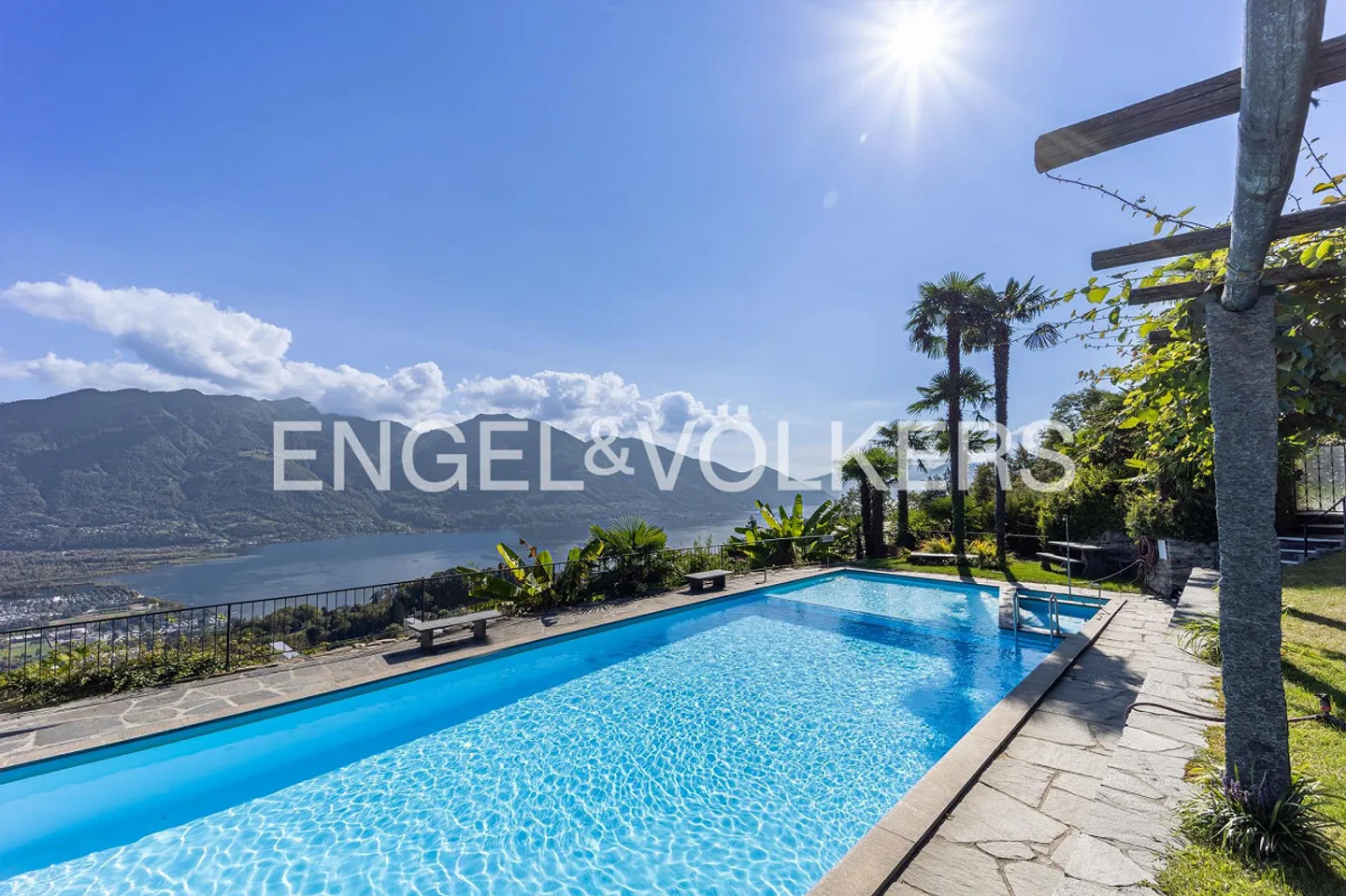 Modernes Ferienhaus mit Pool - Foto 6 von 6