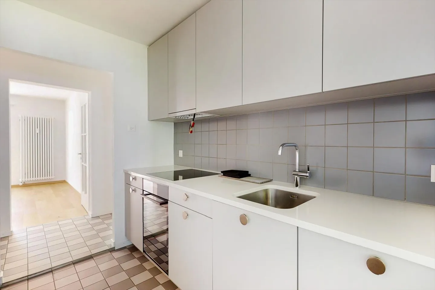 La tua nuova casa Vivere in una posizione attraente dopo la ristrutturazione della cucina e del bagno - Foto 4 di 7