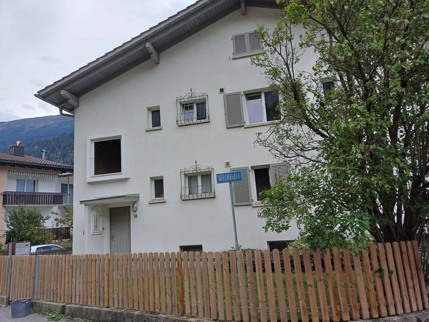 4 1/2 - Zimmer-Wohnung im 1. OG - Photo 1 sur 6