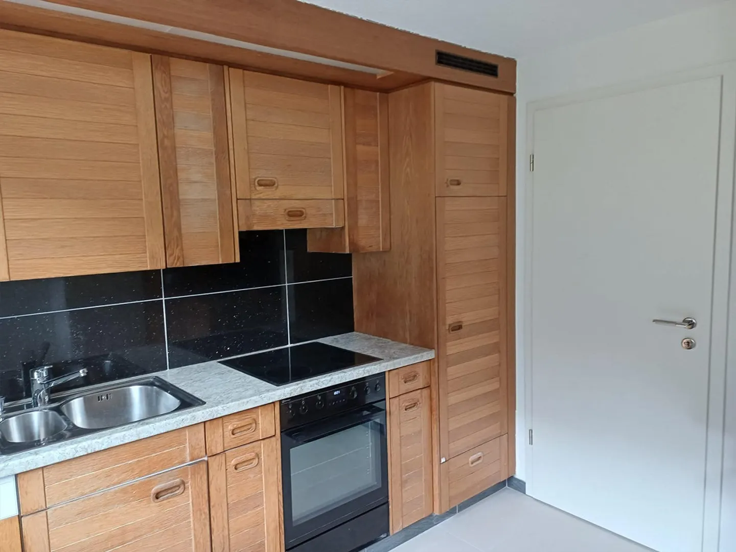 4 1/2 - Zimmer-Wohnung im 1. OG - Photo 2 sur 6