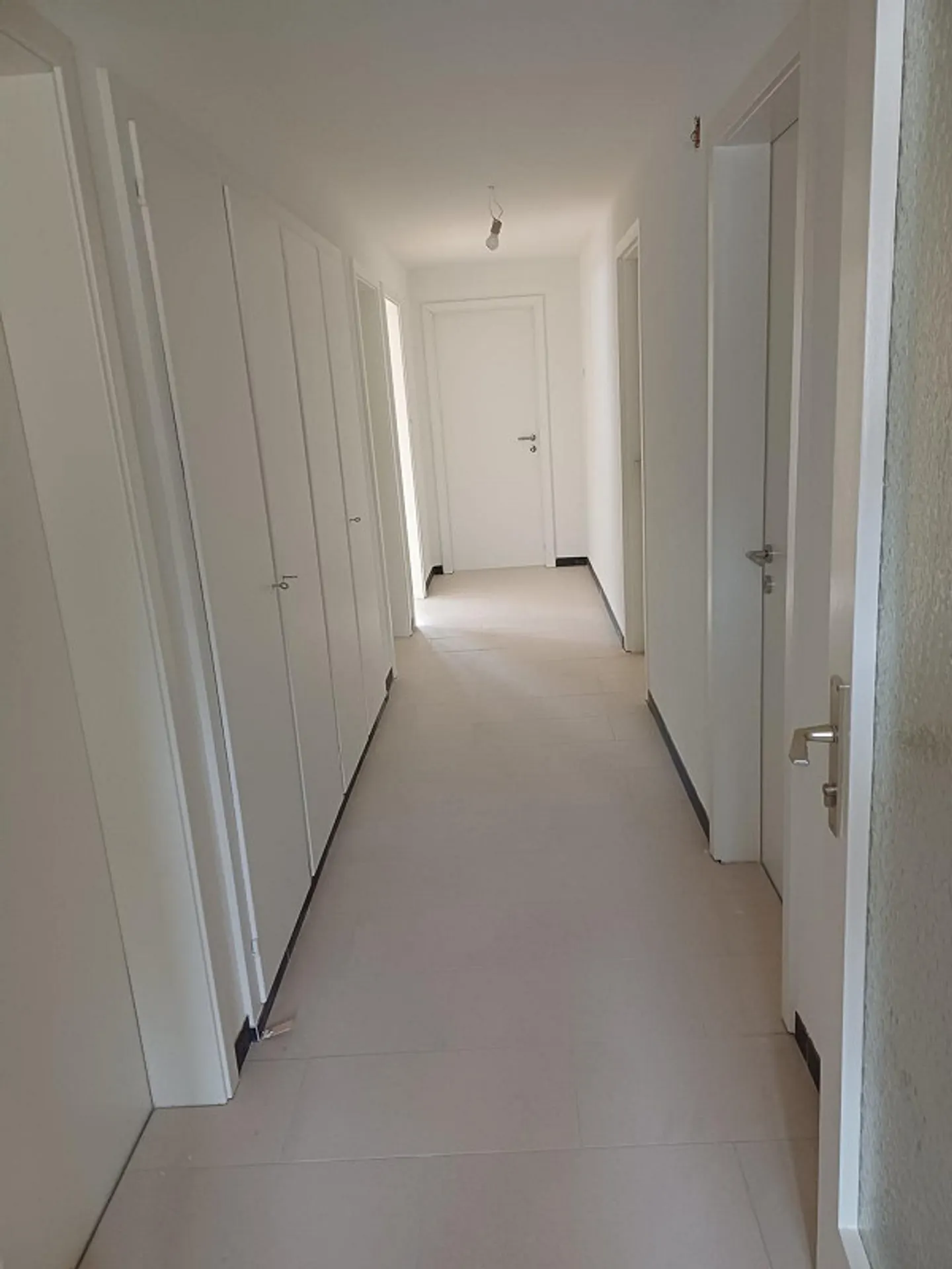 4 1/2 - Zimmer-Wohnung im 1. OG - Photo 4 sur 6