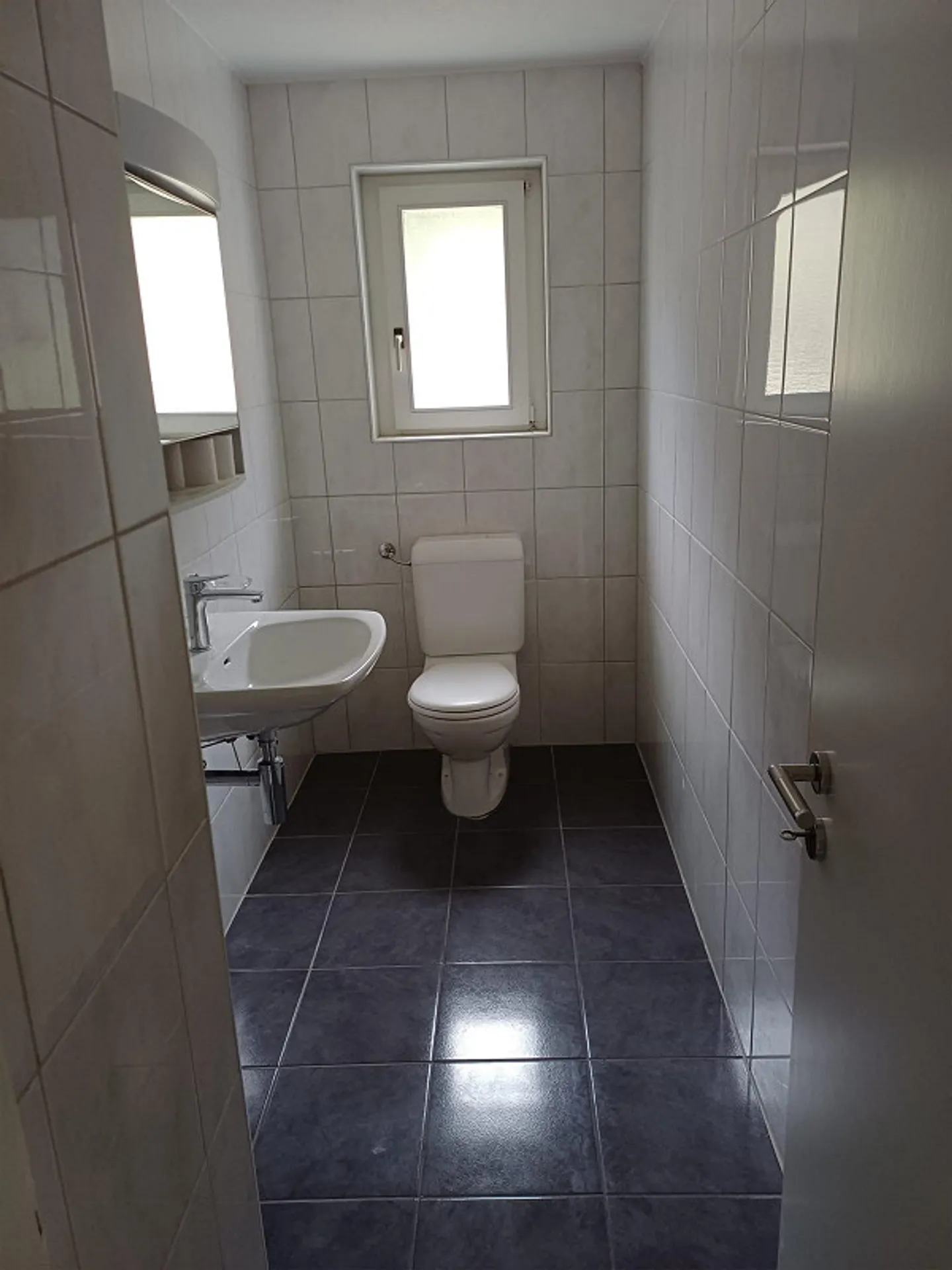 4 1/2 - Zimmer-Wohnung im 1. OG - Photo 6 sur 6
