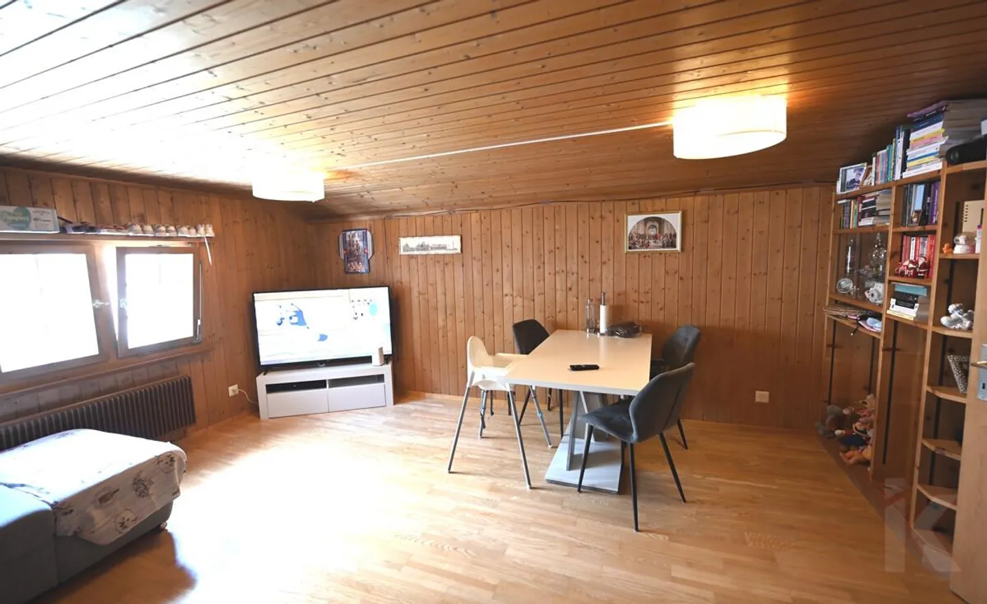 Spacious 4.5 Room Holiday Apartment in Vals - Photo 4 of 16