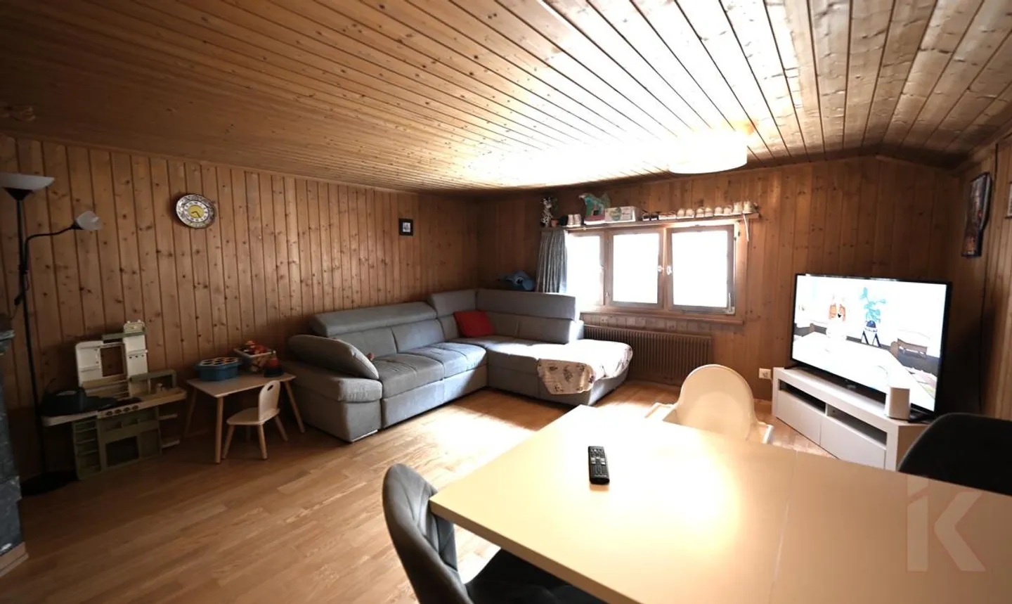 Spacious 4.5 Room Holiday Apartment in Vals - Photo 5 of 16