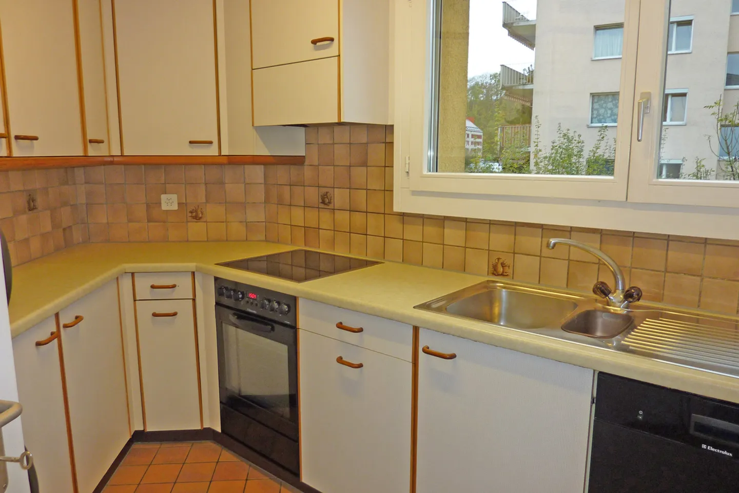 Your new home in a central location! - Photo 3 of 8