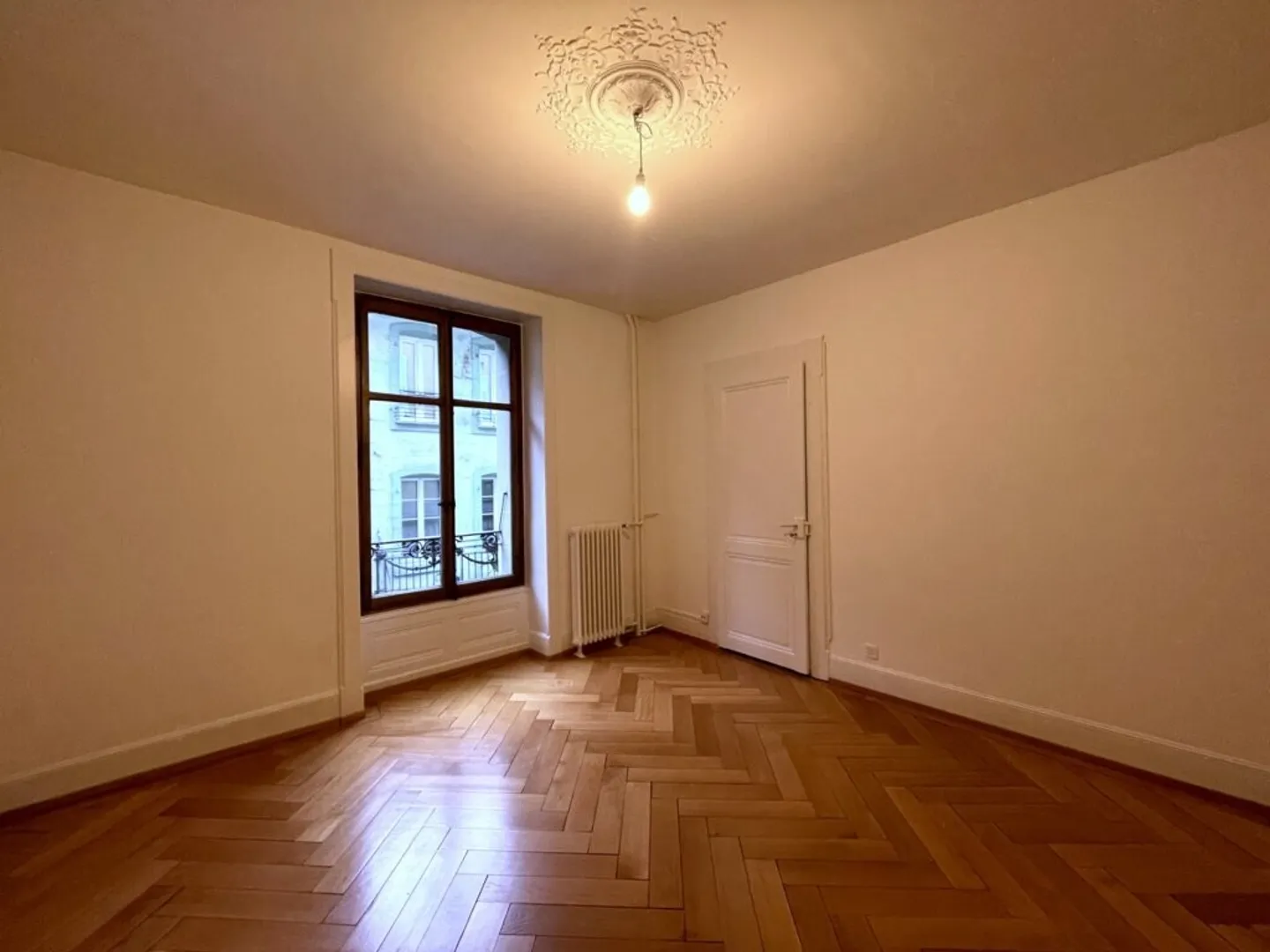 En plein coeur de Lausanne - Photo 5 sur 9