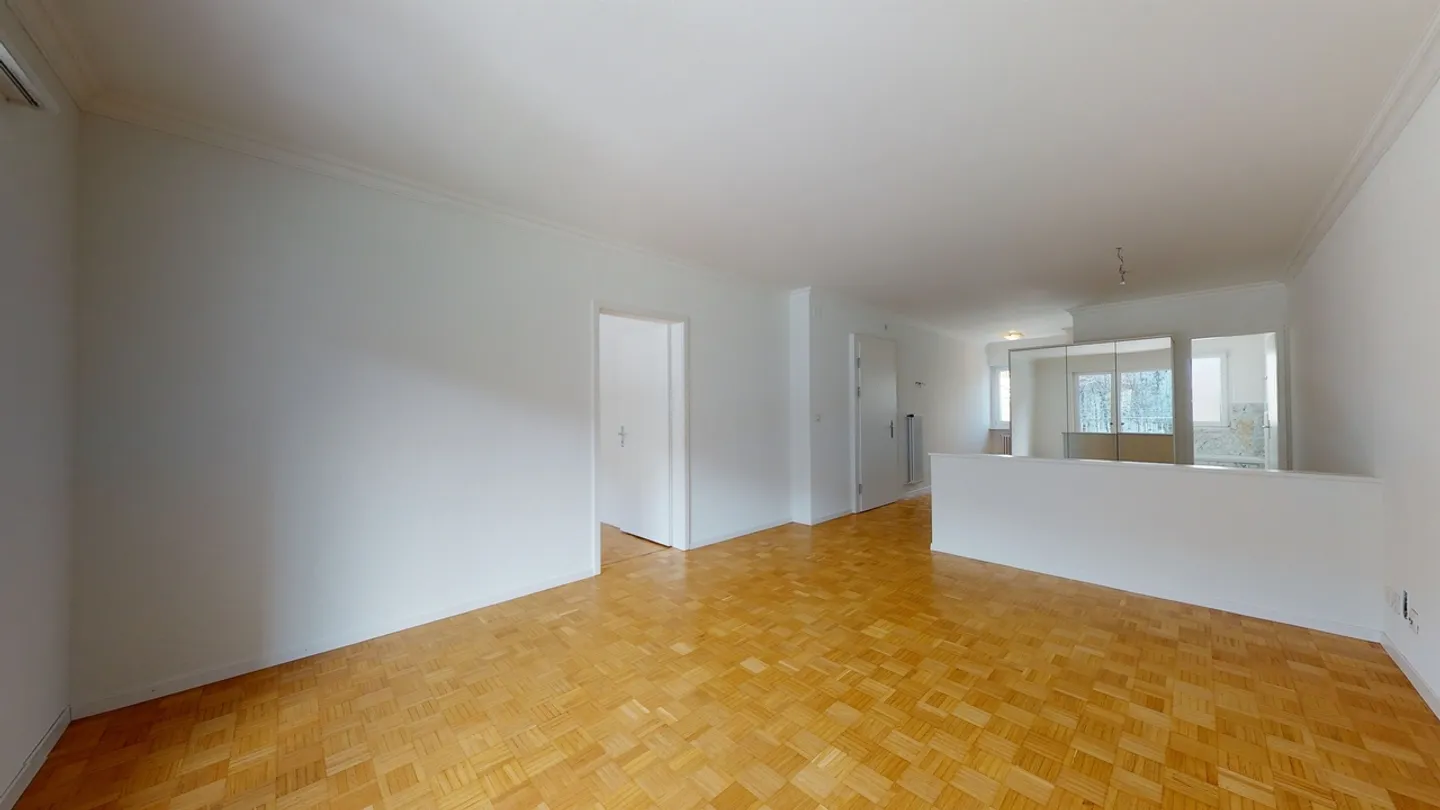 Apartment for rent - Photo 3 of 7