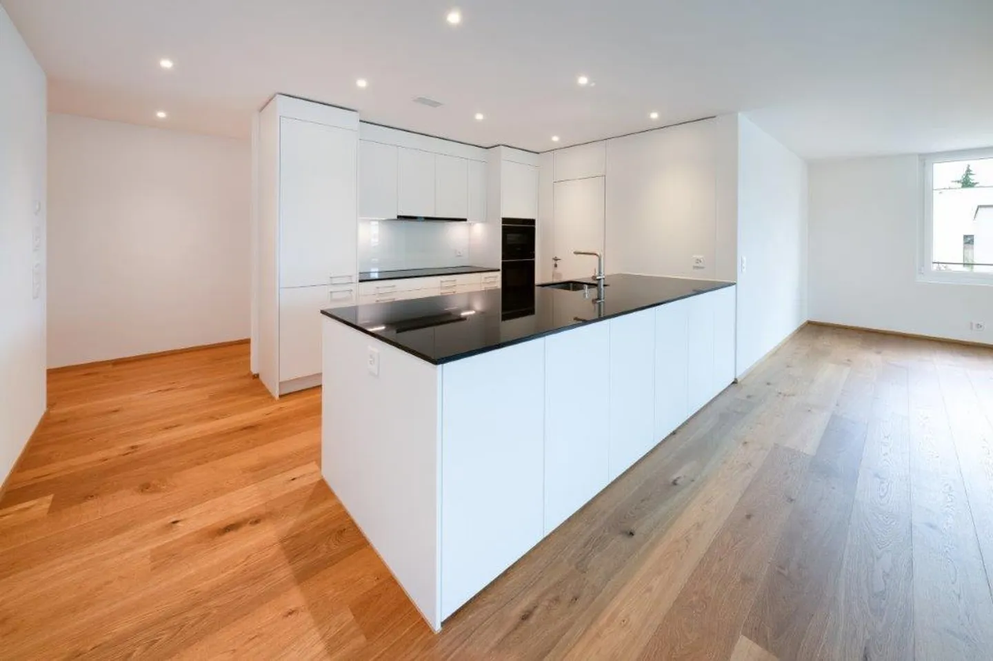 Première occupation appartement neuf en haut - Photo 2 sur 9