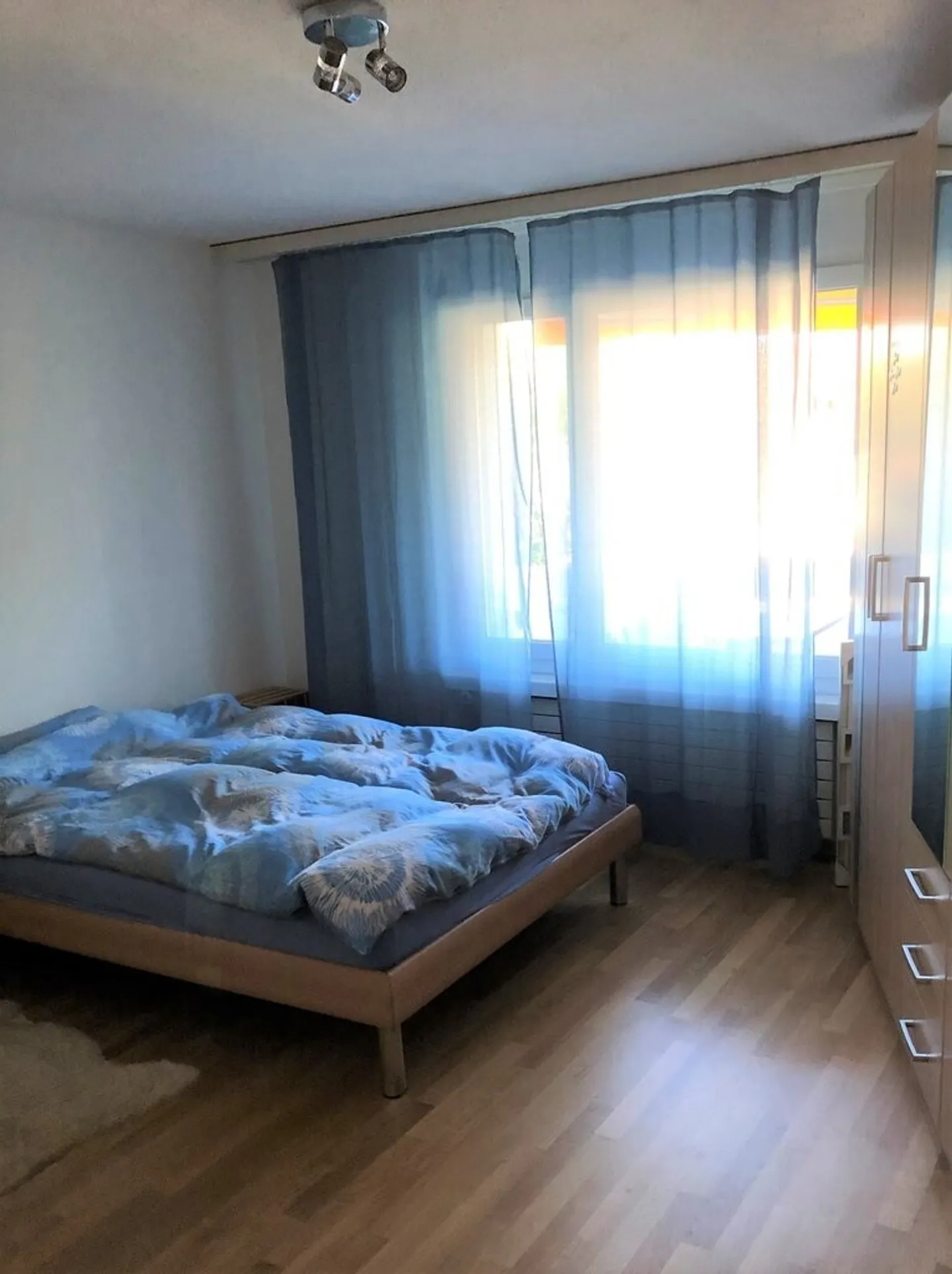 Appartamento 2.5 camere affascinante - Foto 4 di 6