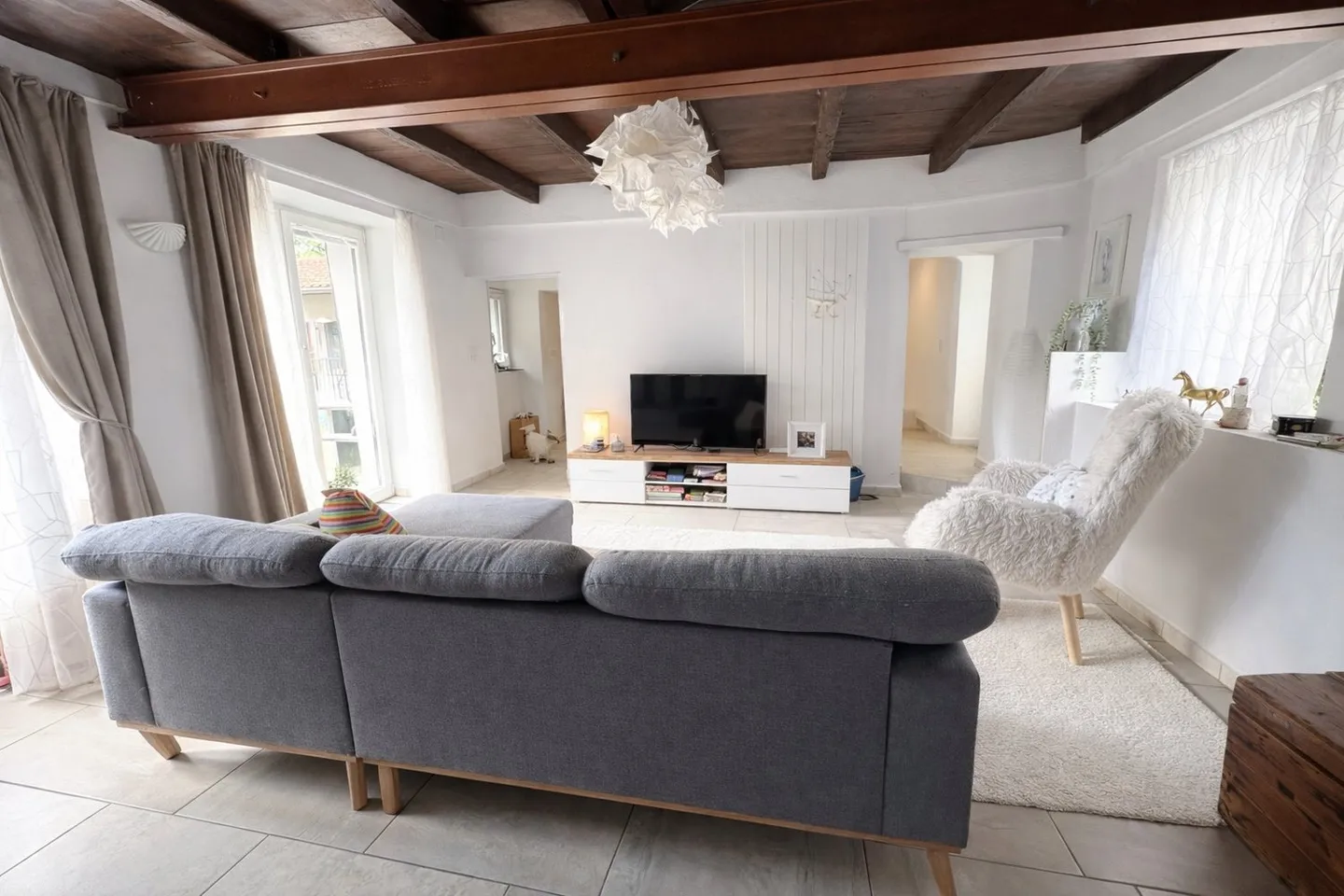 Charmantes Einfamilienhaus in Contone - Foto 5 von 17