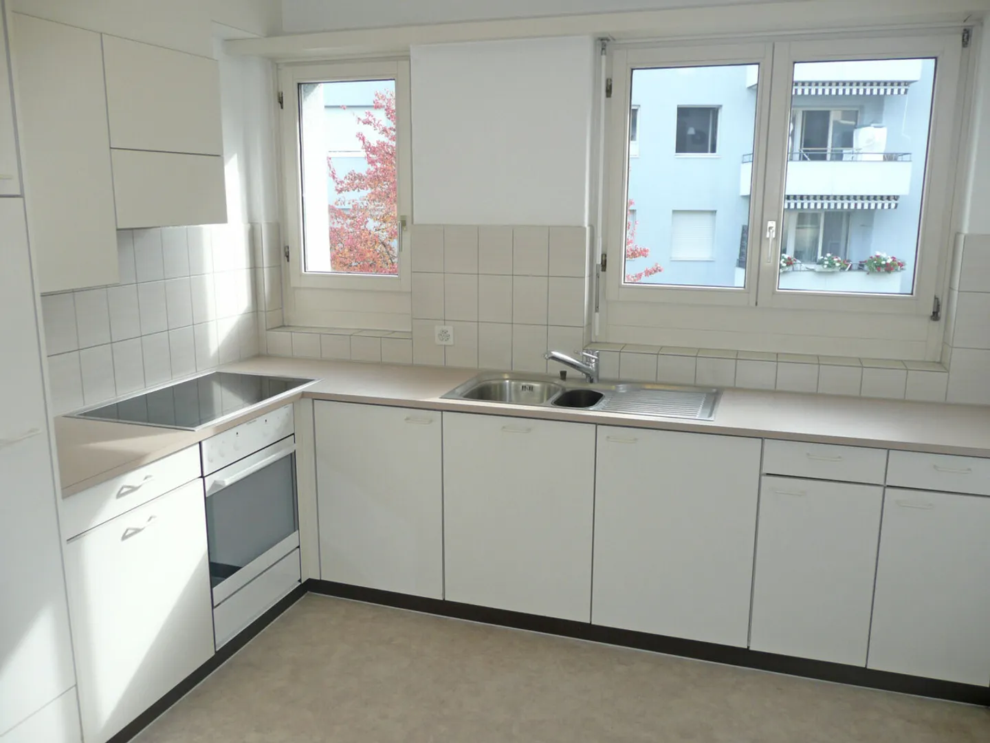 Ihr neues Zuhause im Dorfzentrum von Küsnacht - Photo 4 of 5
