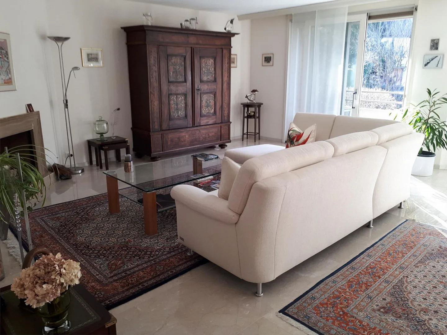 Large sunny 3.5-room apartment (126m2) with beautiful view - Photo 4 of 14