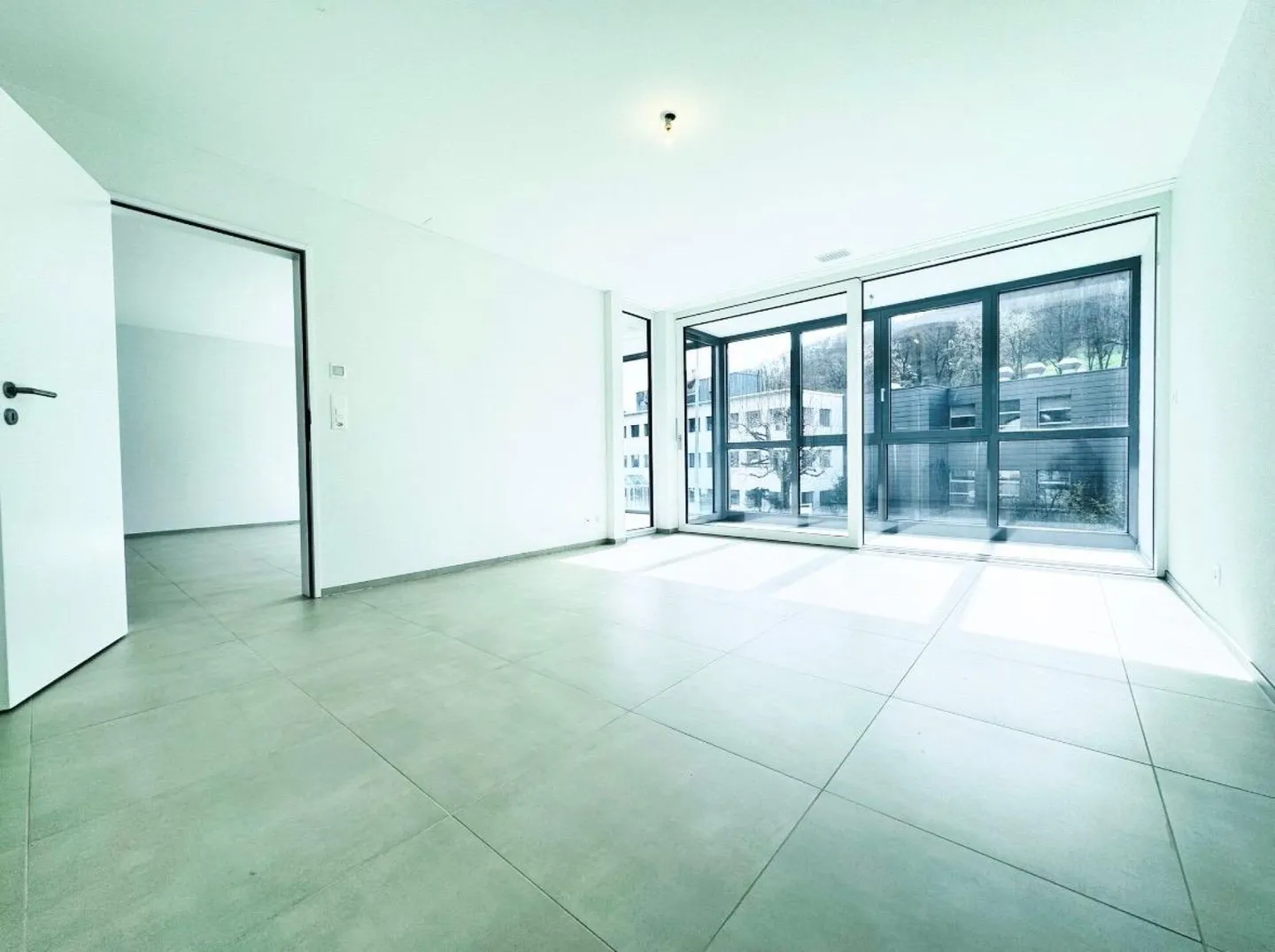 Appartamento moderno 2.5 locali con Loggia - Foto 3 di 16