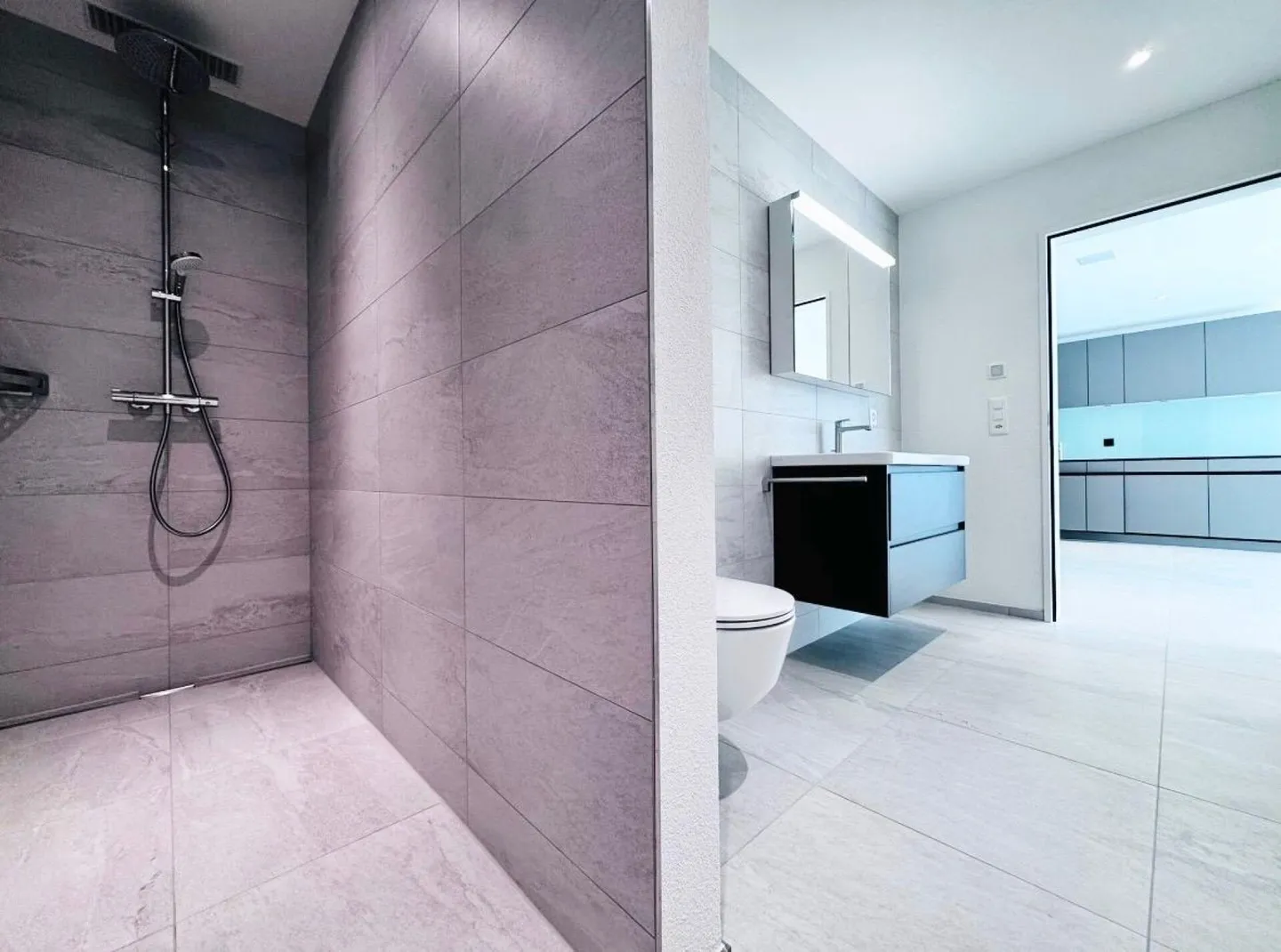 Appartamento moderno 2.5 locali con Loggia - Foto 6 di 16