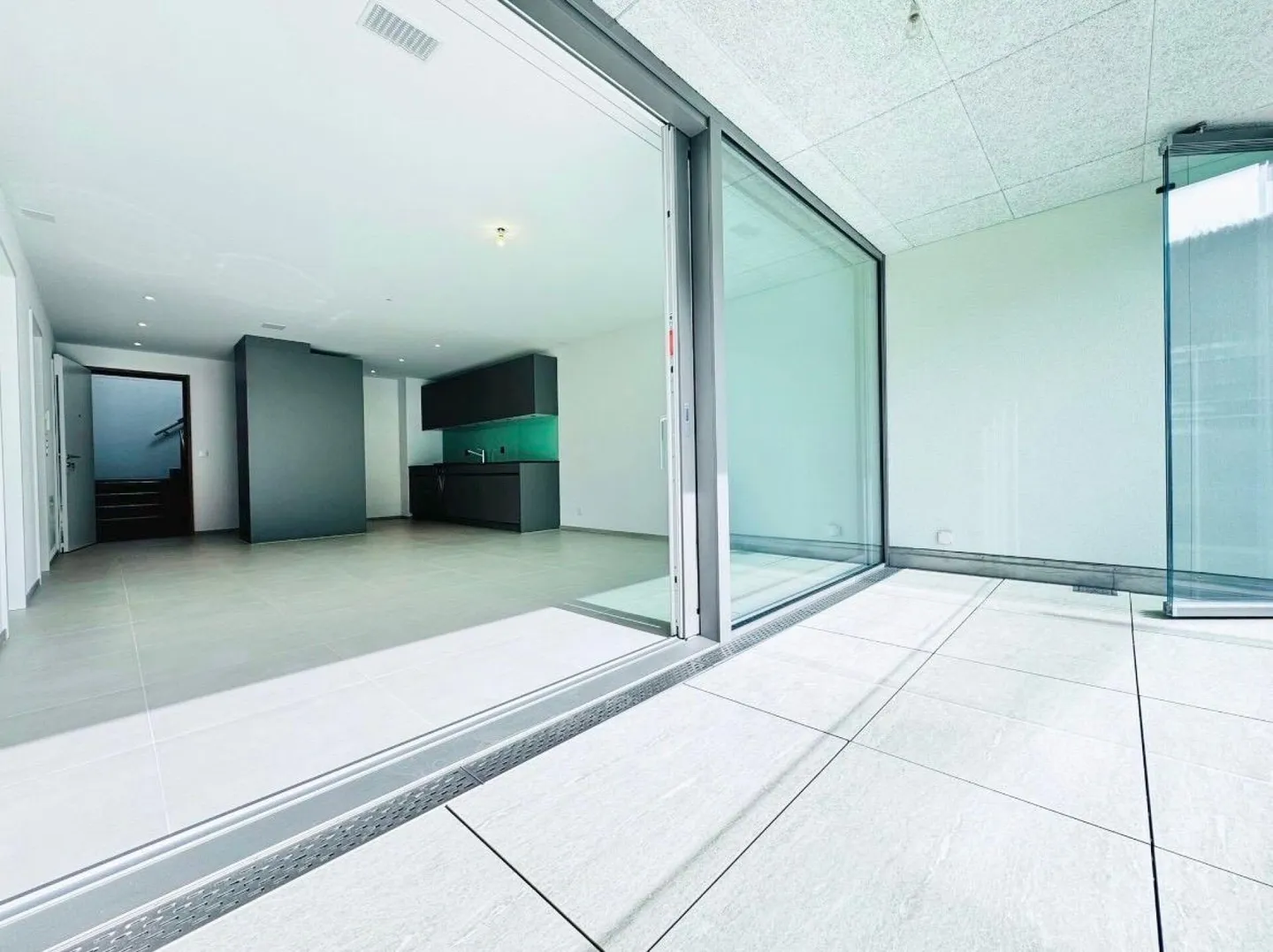 Appartamento moderno 2.5 locali con Loggia - Foto 9 di 16