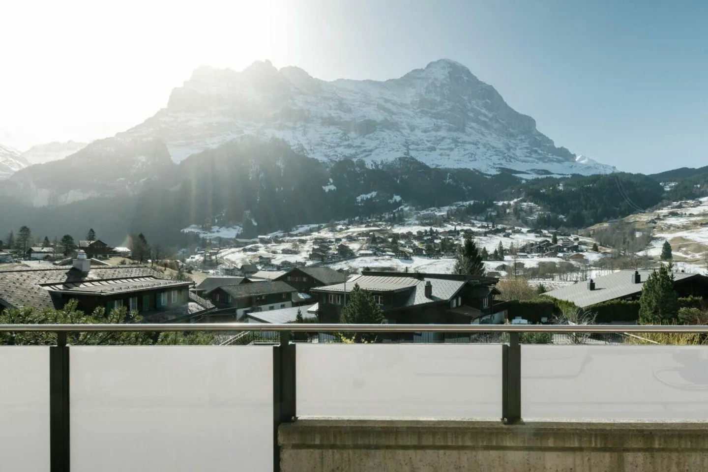 Appartement en terrasse avec vue sur la montagne - Appartement au premier étage de 4,5 pièces dans le Chalet Aquila - Photo 18 sur 20