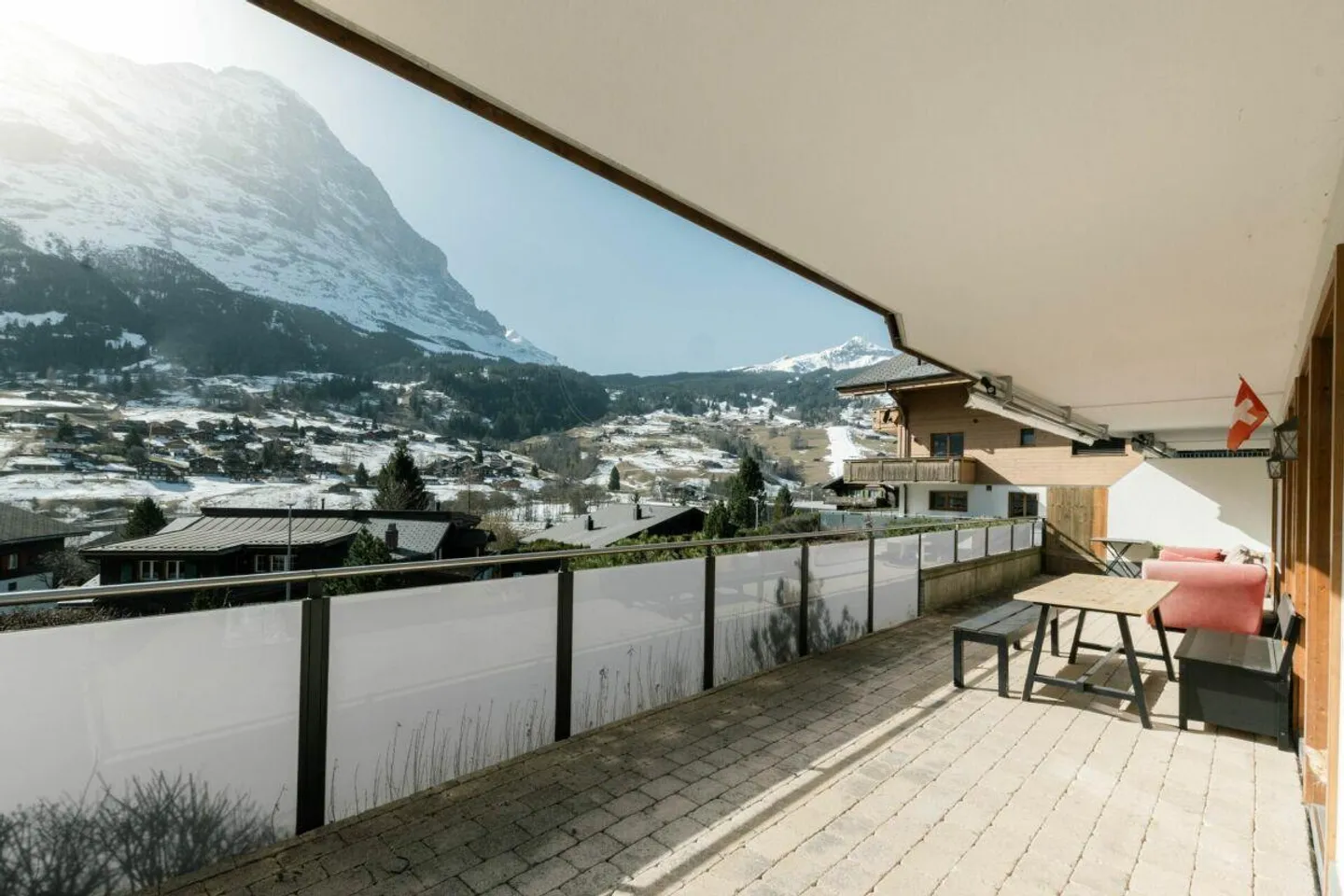 Appartement en terrasse avec vue sur la montagne - Appartement au premier étage de 4,5 pièces dans le Chalet Aquila - Photo 15 sur 20