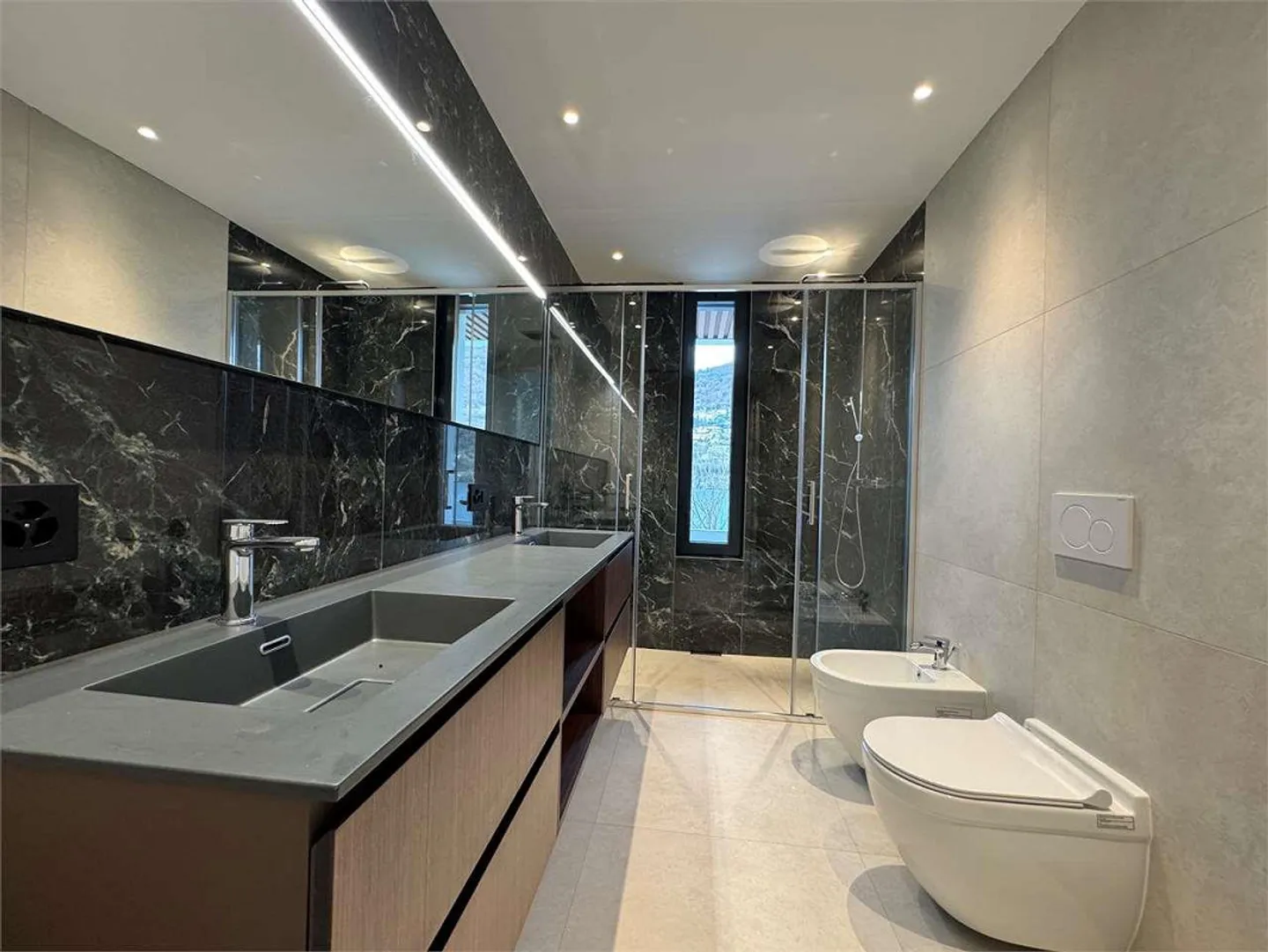 Magnifique Villa avec Vue sur le Lac, 4.5 Pièces à Brusino - Photo 7 sur 13