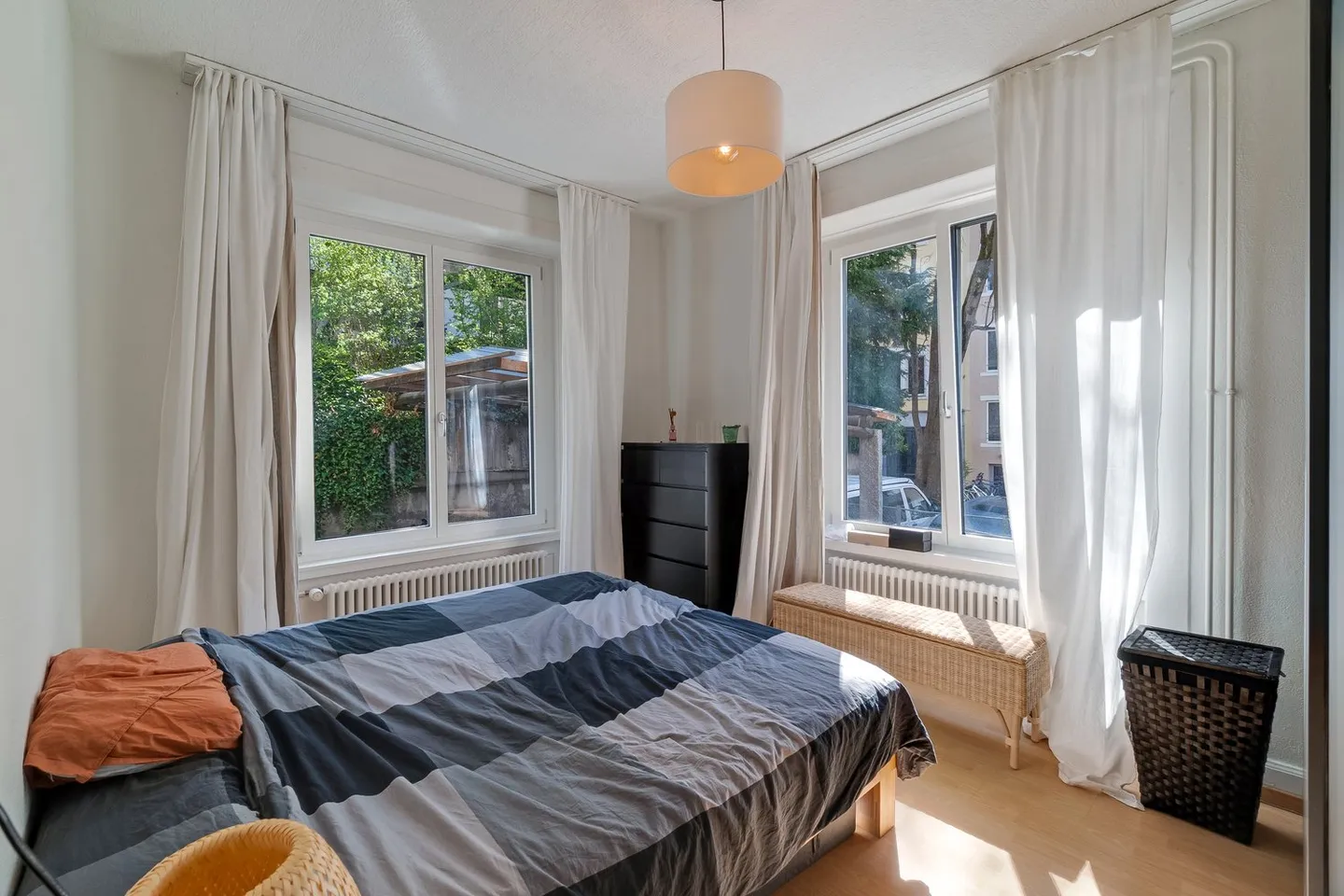 Charming townhouse with versatile potential for use - Photo 7 of 10