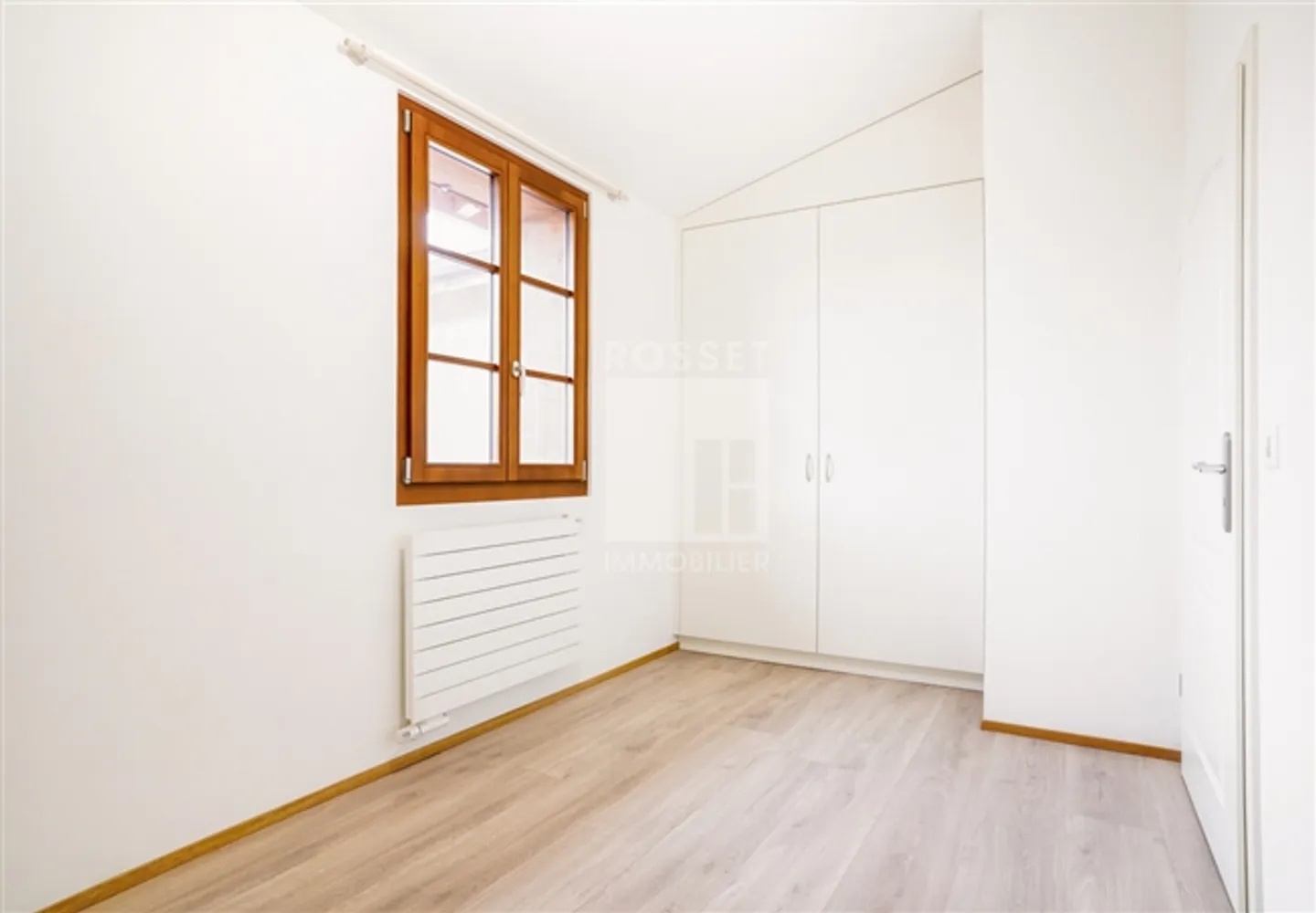 «8-Zimmer-Reihenhaus zu vermieten in Plan-les-Ouates» - Foto 5 von 11