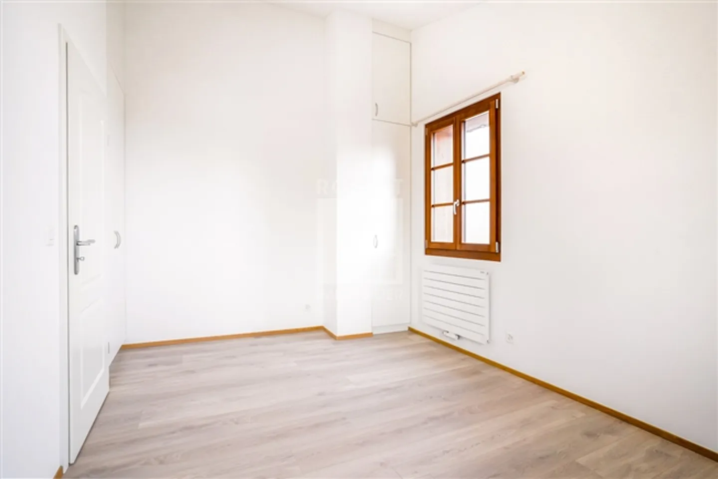 «8-Zimmer-Reihenhaus zu vermieten in Plan-les-Ouates» - Foto 6 von 11