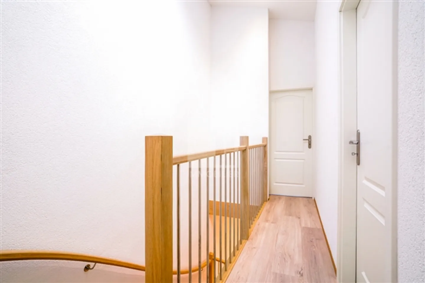 «8-Zimmer-Reihenhaus zu vermieten in Plan-les-Ouates» - Foto 7 von 11