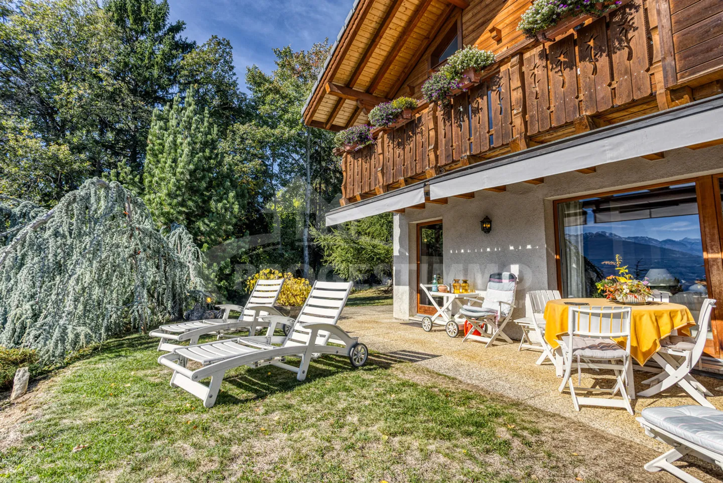 Chalet 5.5 pièces - Photo 1 sur 17