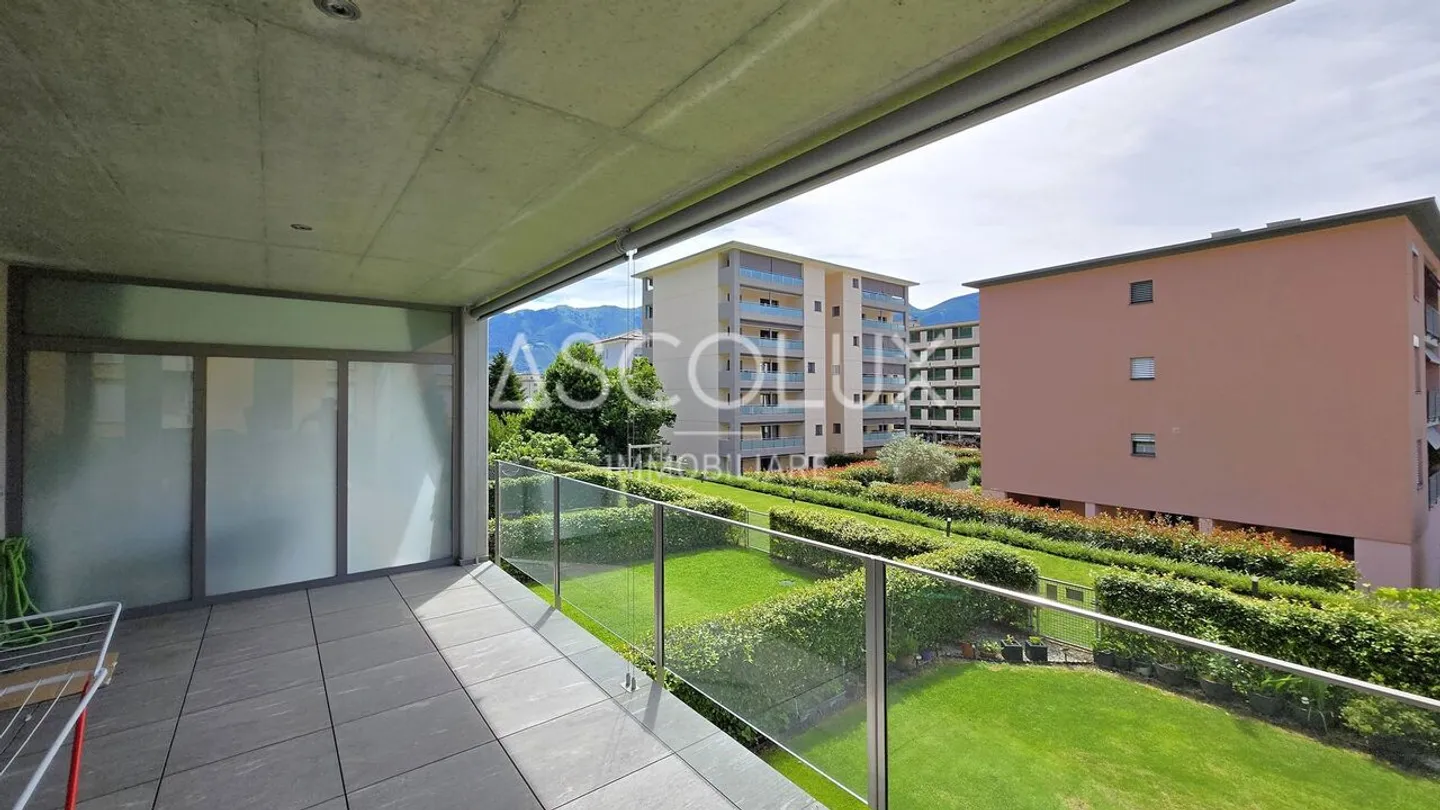 Appartement 4.5 pièces au premier étage avec grande terrasse - Photo 1 sur 13
