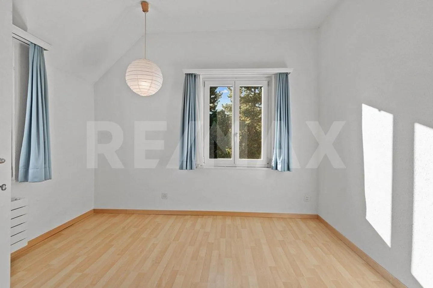 5½ stanze - Casa unifamiliare in città - Trasferirsi e vivere - Foto 7 di 13