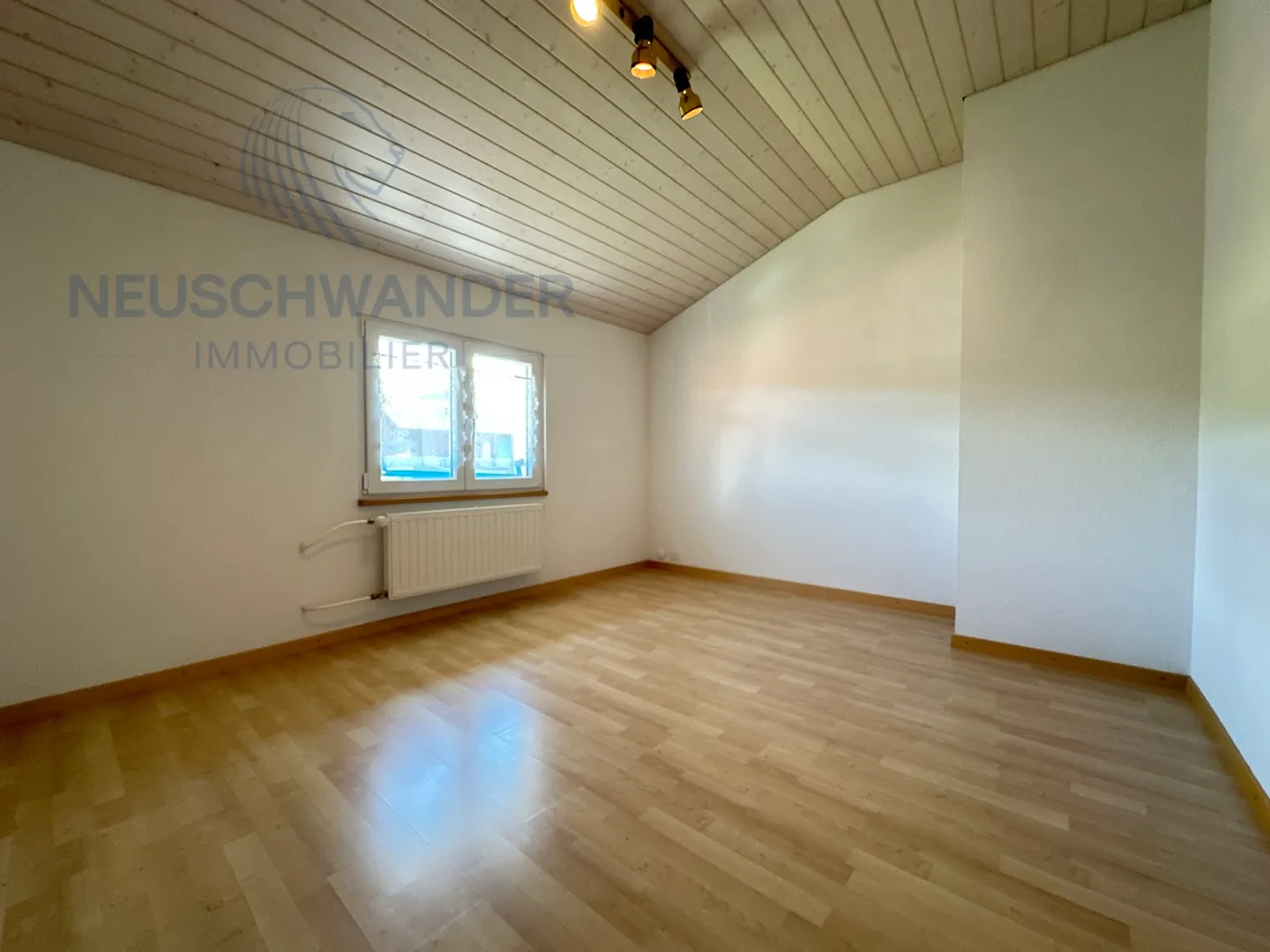 Casa singola in affitto - Foto 9 di 17