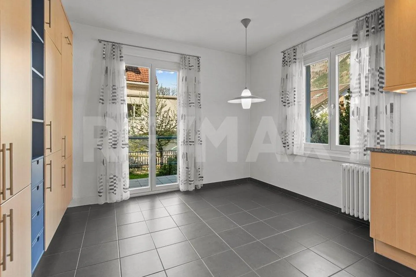 5½ stanze - Casa unifamiliare in città - Trasferirsi e vivere - Foto 12 di 13