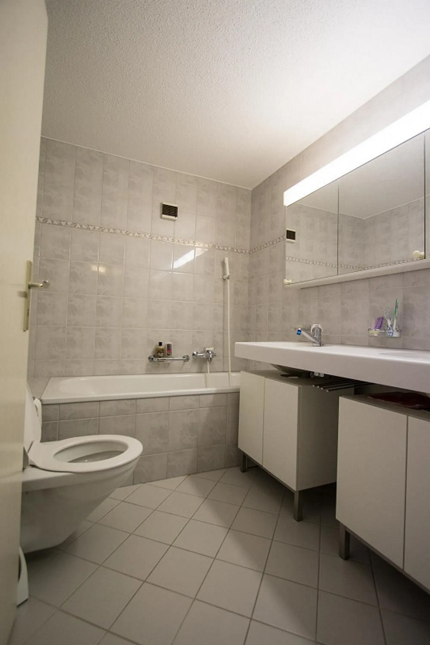 3.5 Zimmerwohnung an ruhiger Lage - Foto 2 von 8