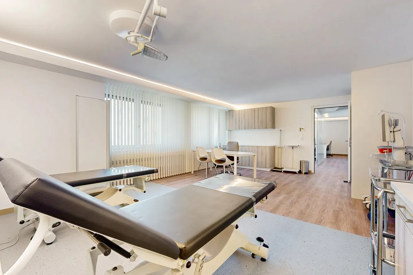 Wunderschöne Büros nur wenige Schritte vom See entfernt - Foto 6 von 12