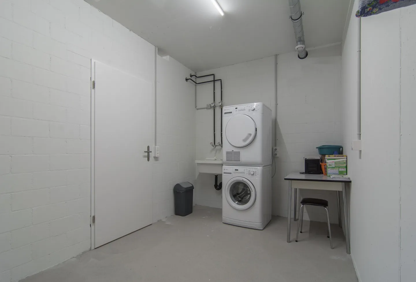 Appartement 2,5 pièces avec grand balcon - Photo 9 sur 10